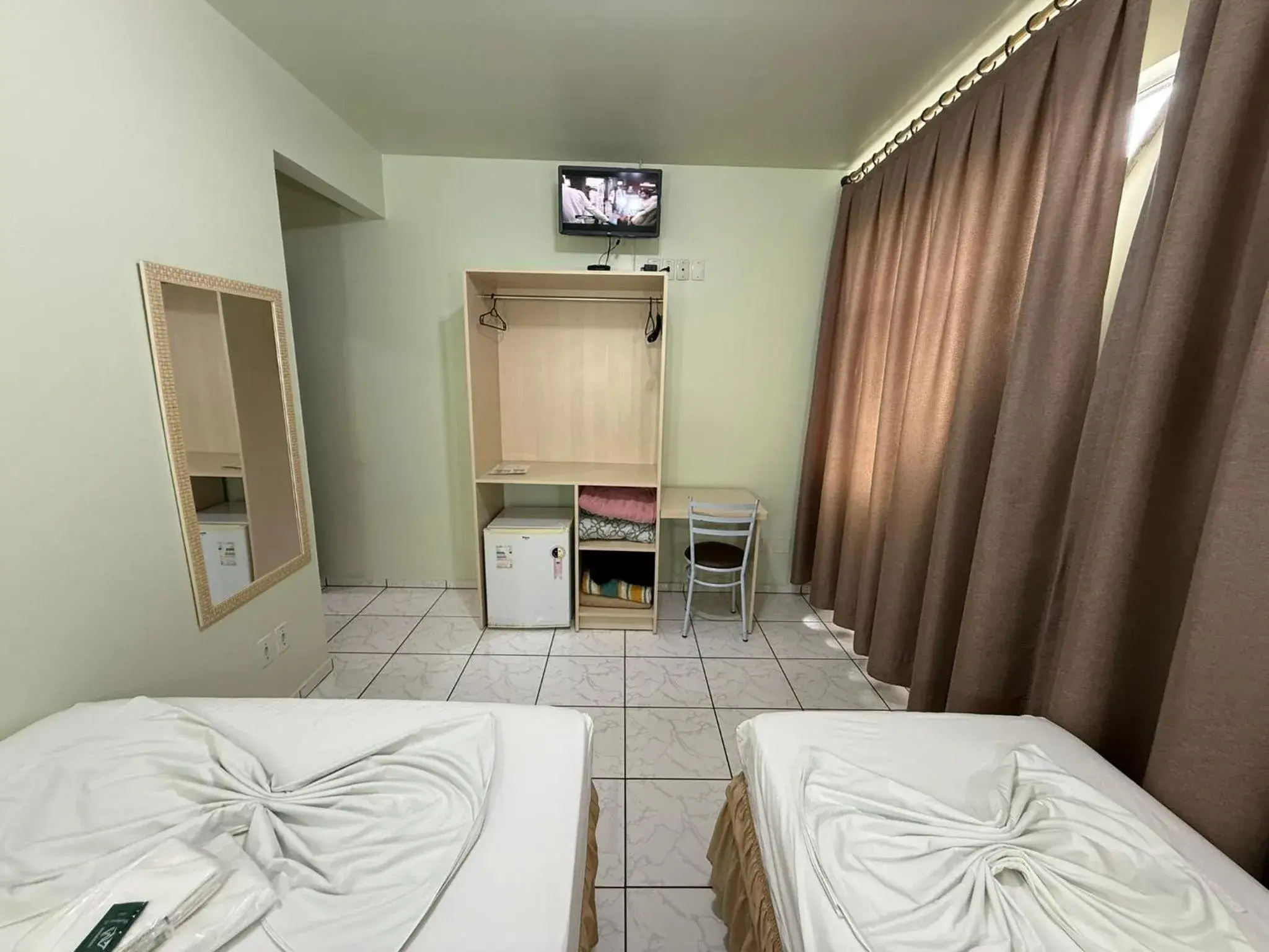 Economy Triple Room - single occupancy in Oasis Chartouni Hotel Economy Triple Room - single occupancy in Oasis Chartouni Hotel