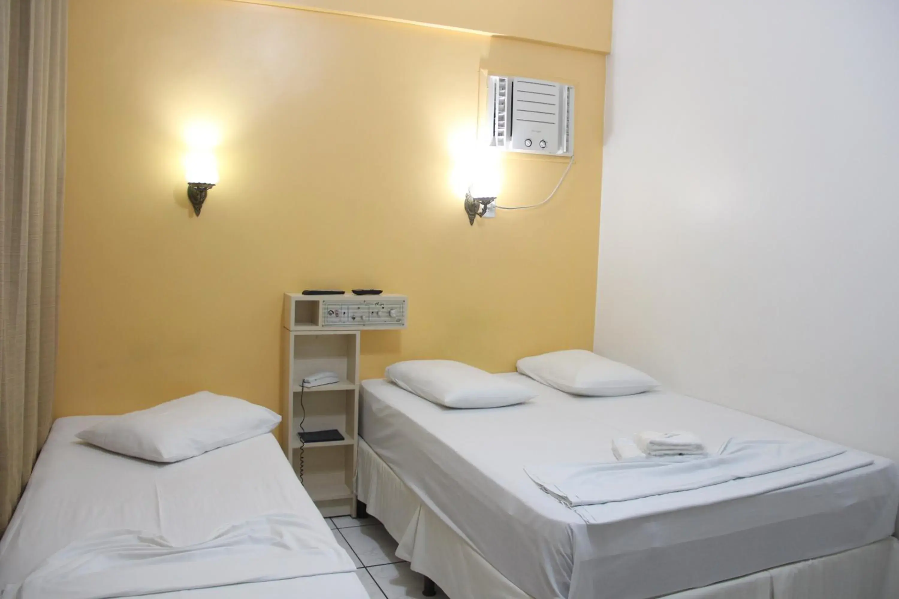 Property building in Oasis Chartouni Hotel Property building in Oasis Chartouni Hotel