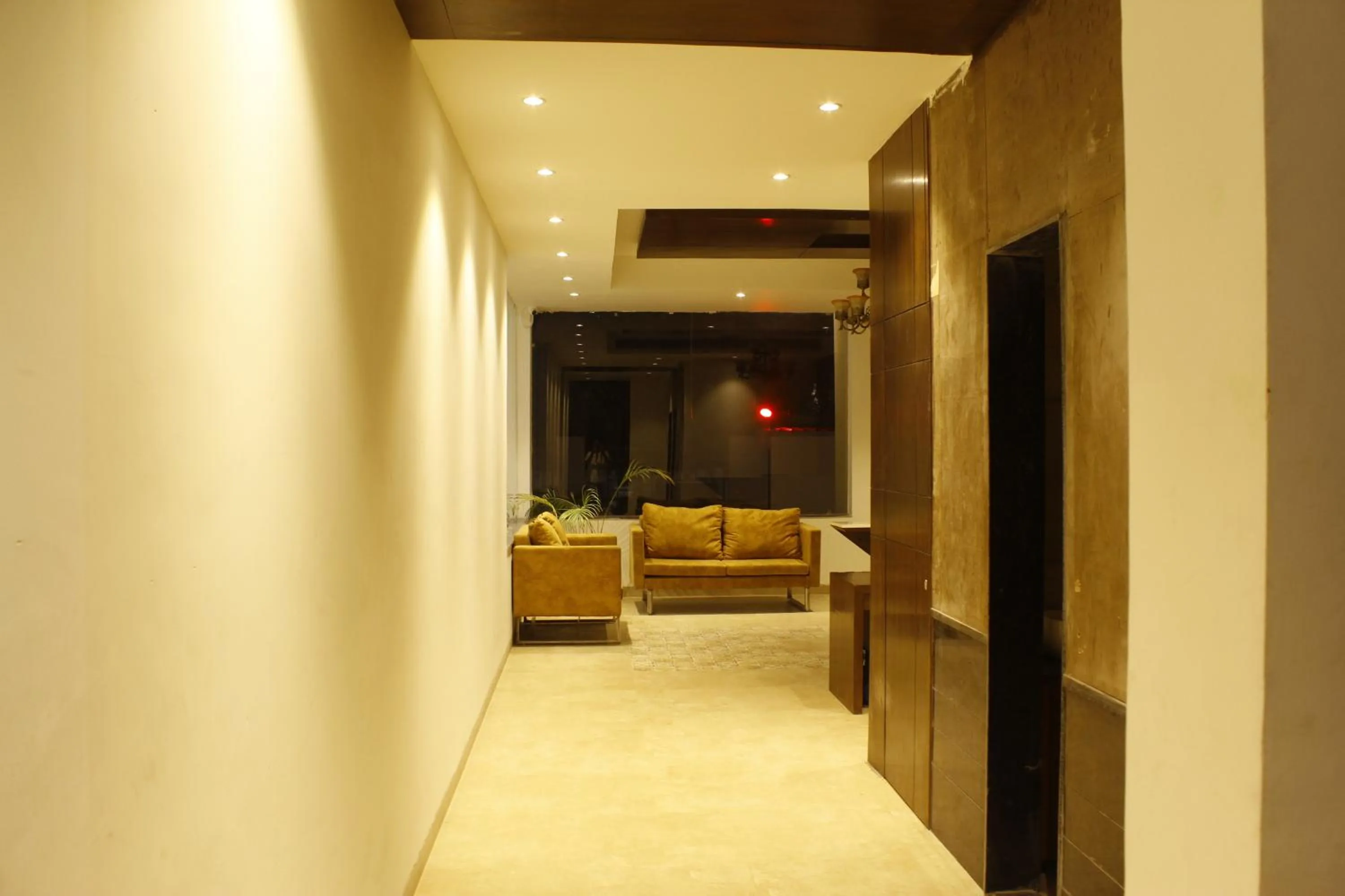 Seating area in The Vrindwoods