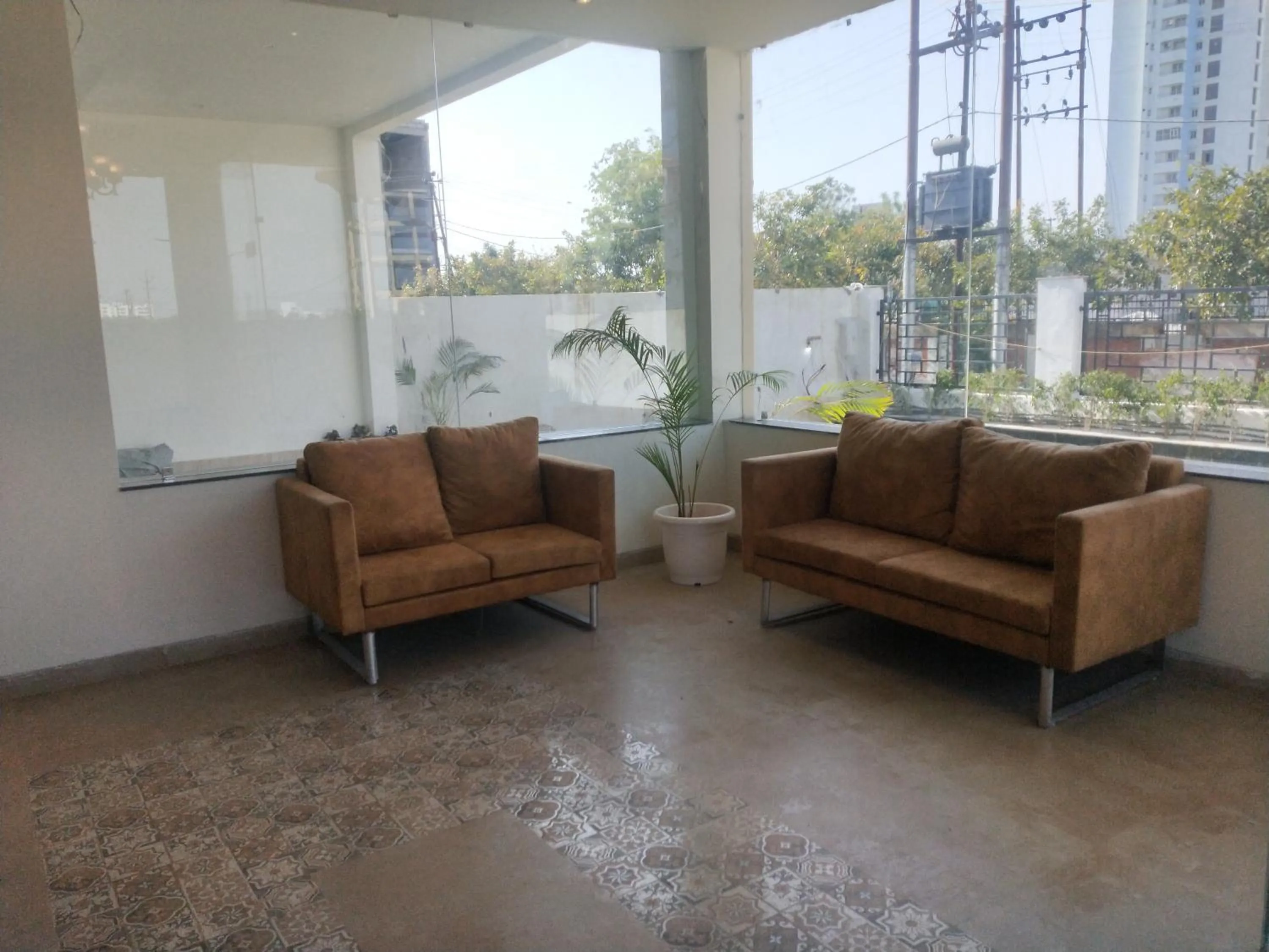 Seating area in The Vrindwoods
