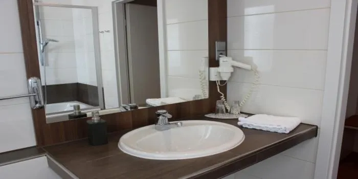 Bathroom in Hotel Barth