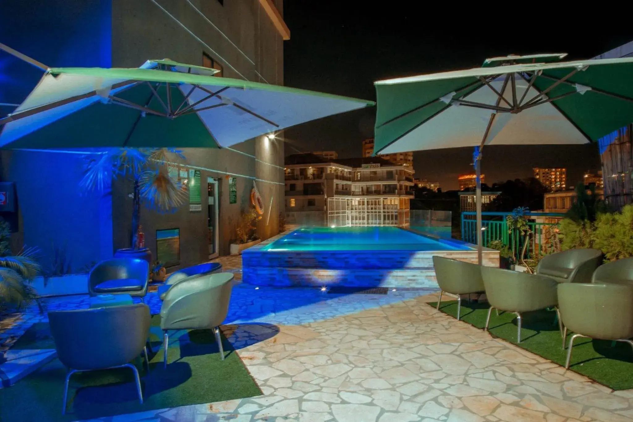 Swimming pool in Holiday Inn Dar Es Salaam by IHG Swimming pool in Holiday Inn Dar Es Salaam by IHG