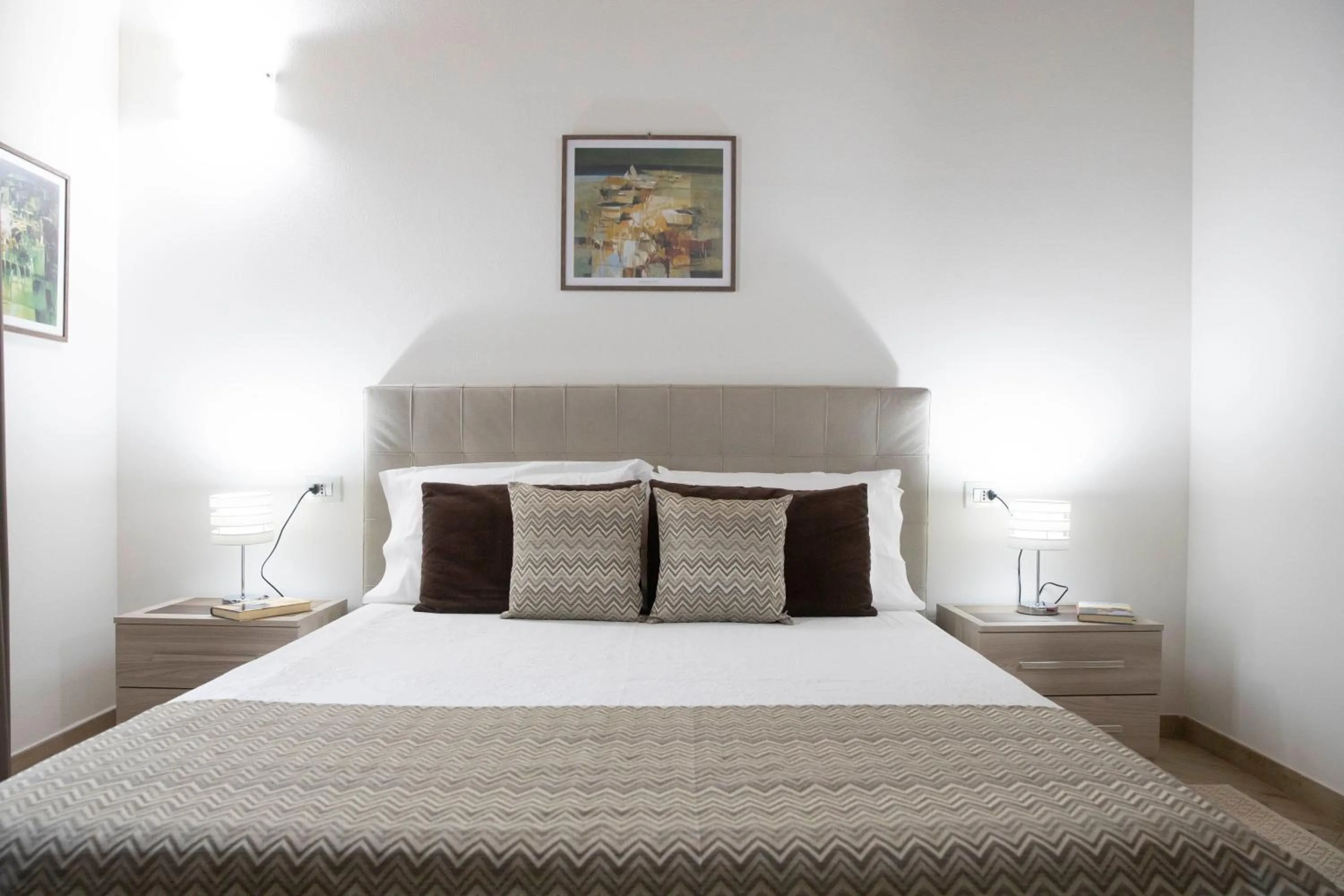 Bed in Irilor Luxury B&B