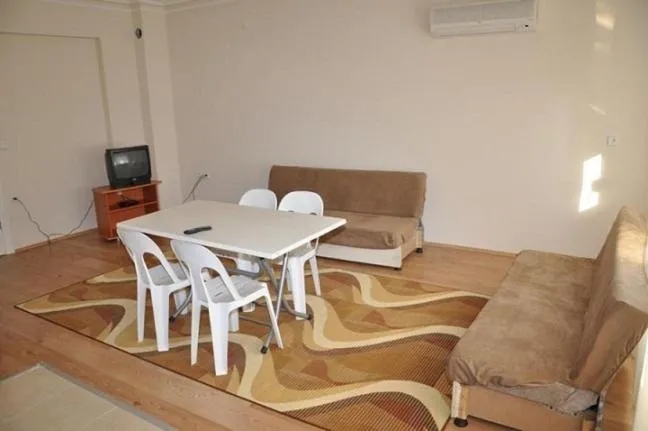 Living room in Oz Ulutas Apart Pansiyon