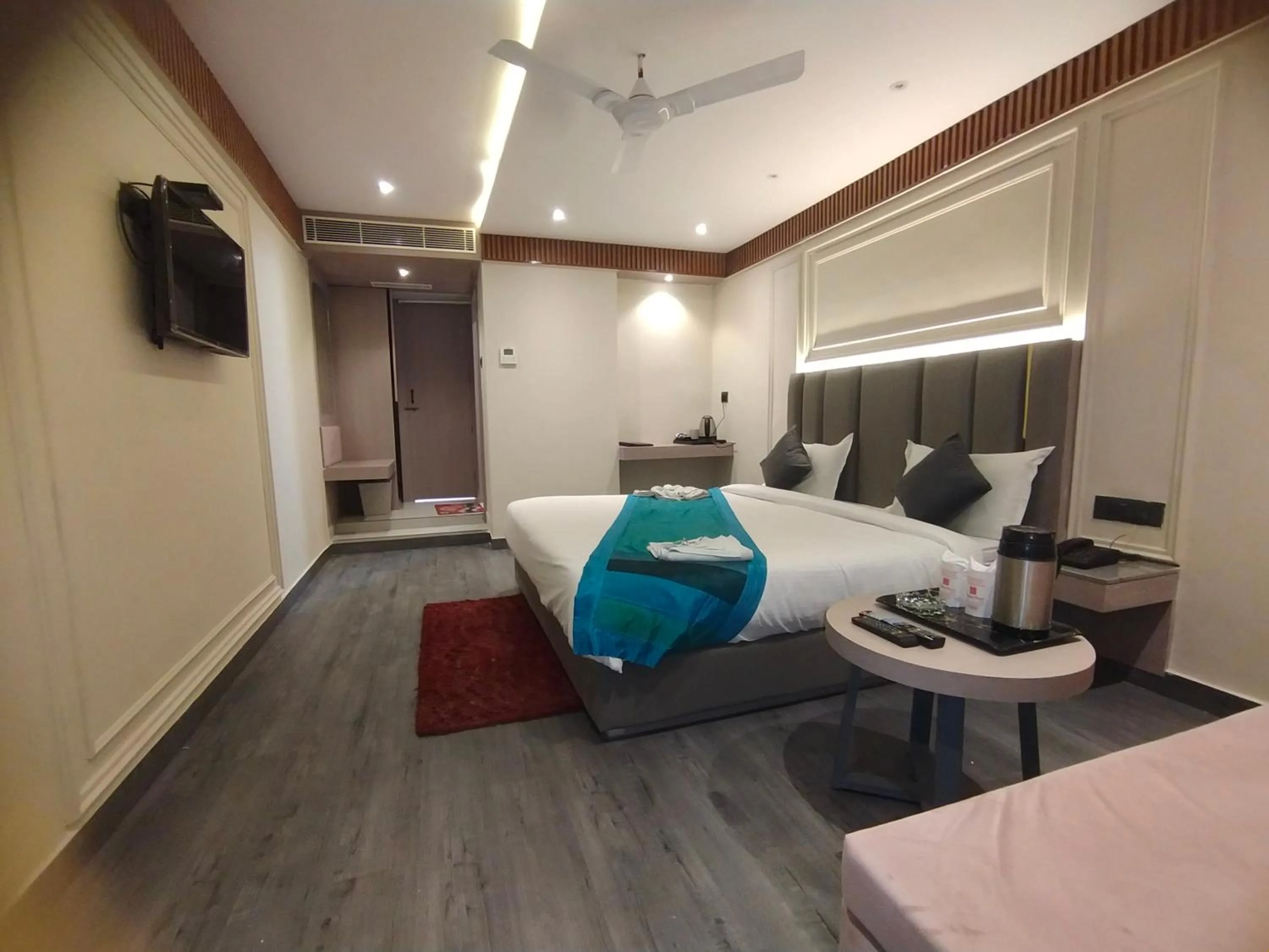 Bed in Hotel Gagan Plaza