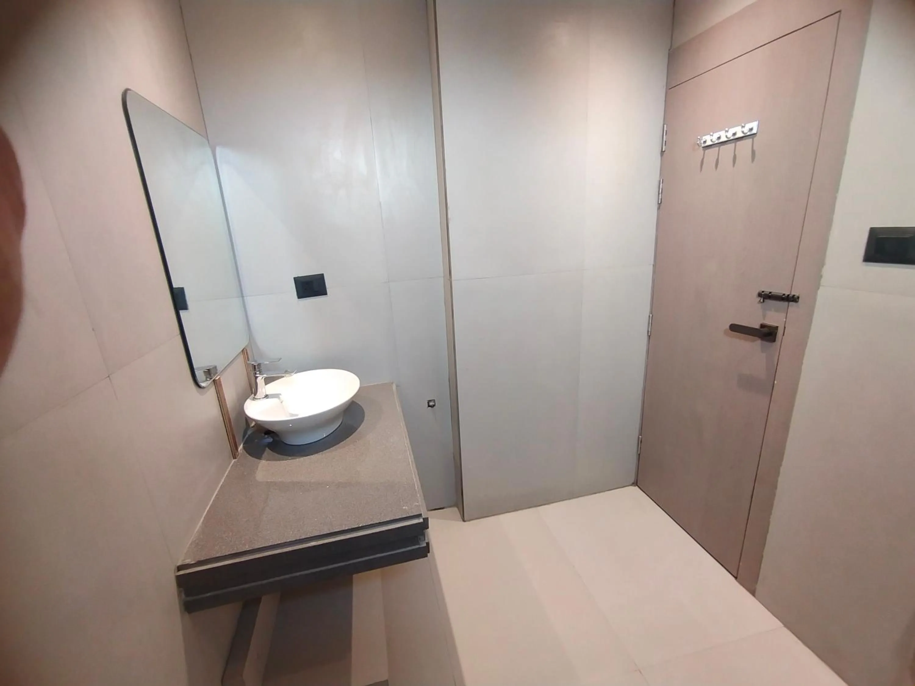 Toilet in Hotel Gagan Plaza