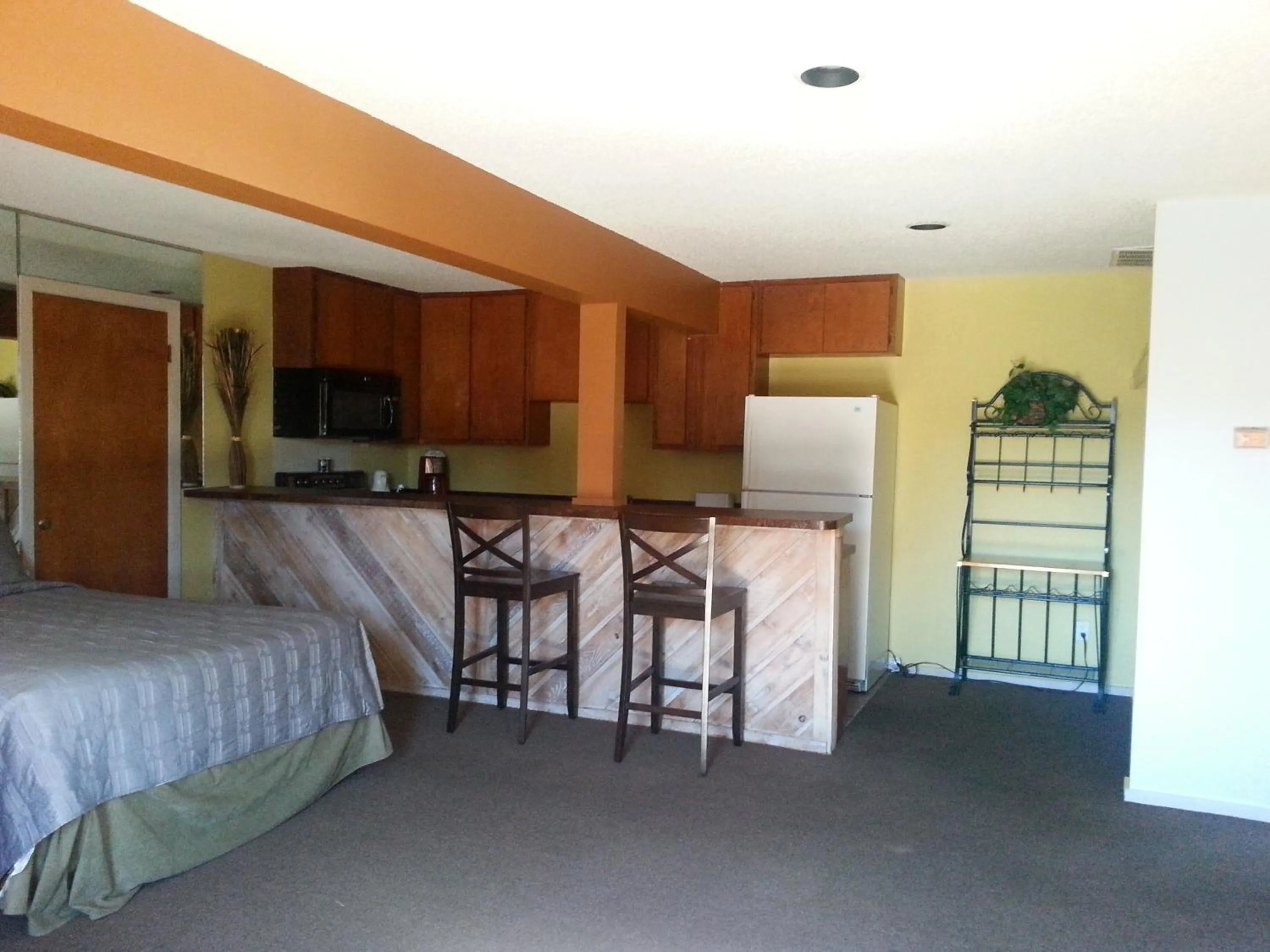 Kitchen or kitchenette in Lodge At Turkey Cove