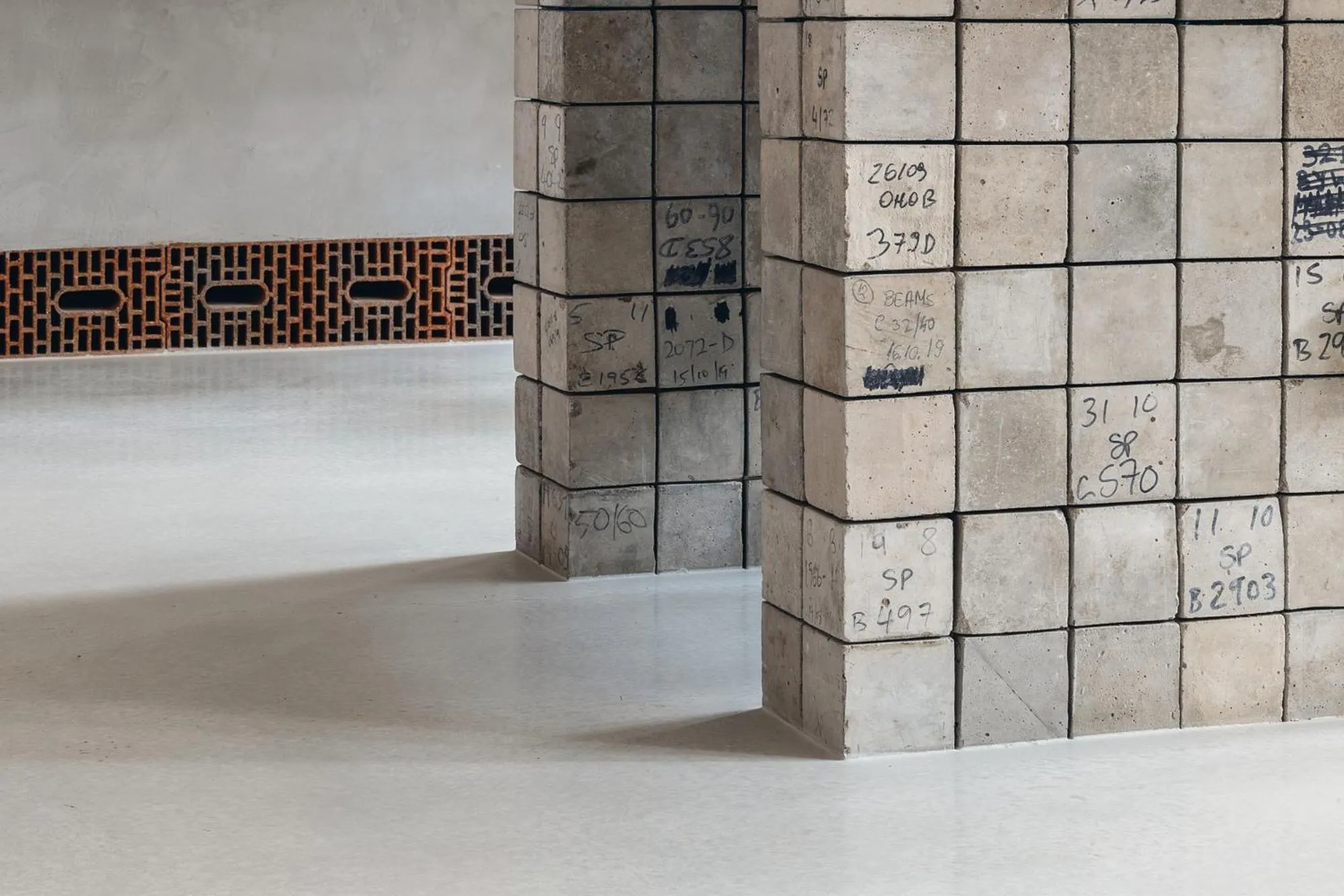 Property building in Bermonds Locke, Tower Bridge