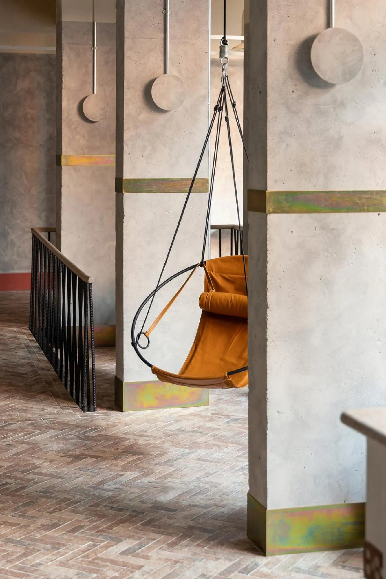 Area and facilities in Bermonds Locke, Tower Bridge