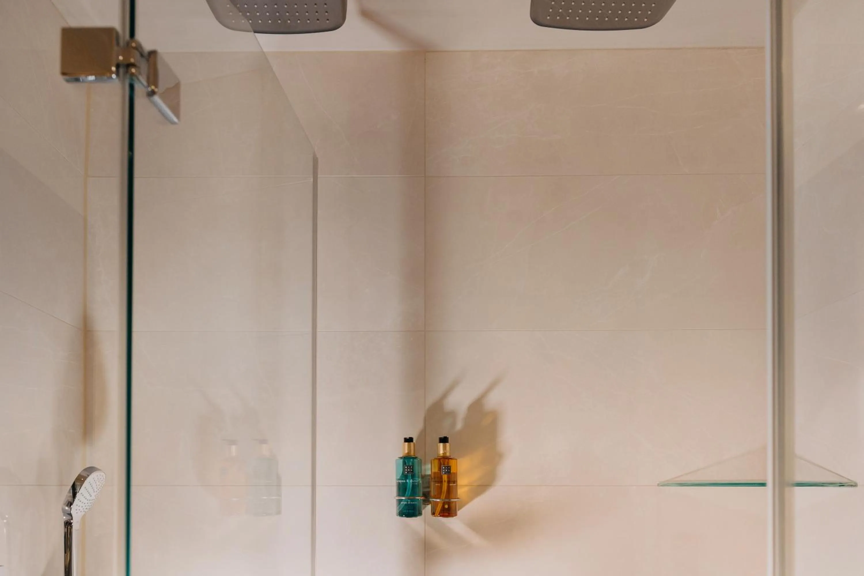 Bathroom in Hotel Forsthaus Nürnberg Fürth