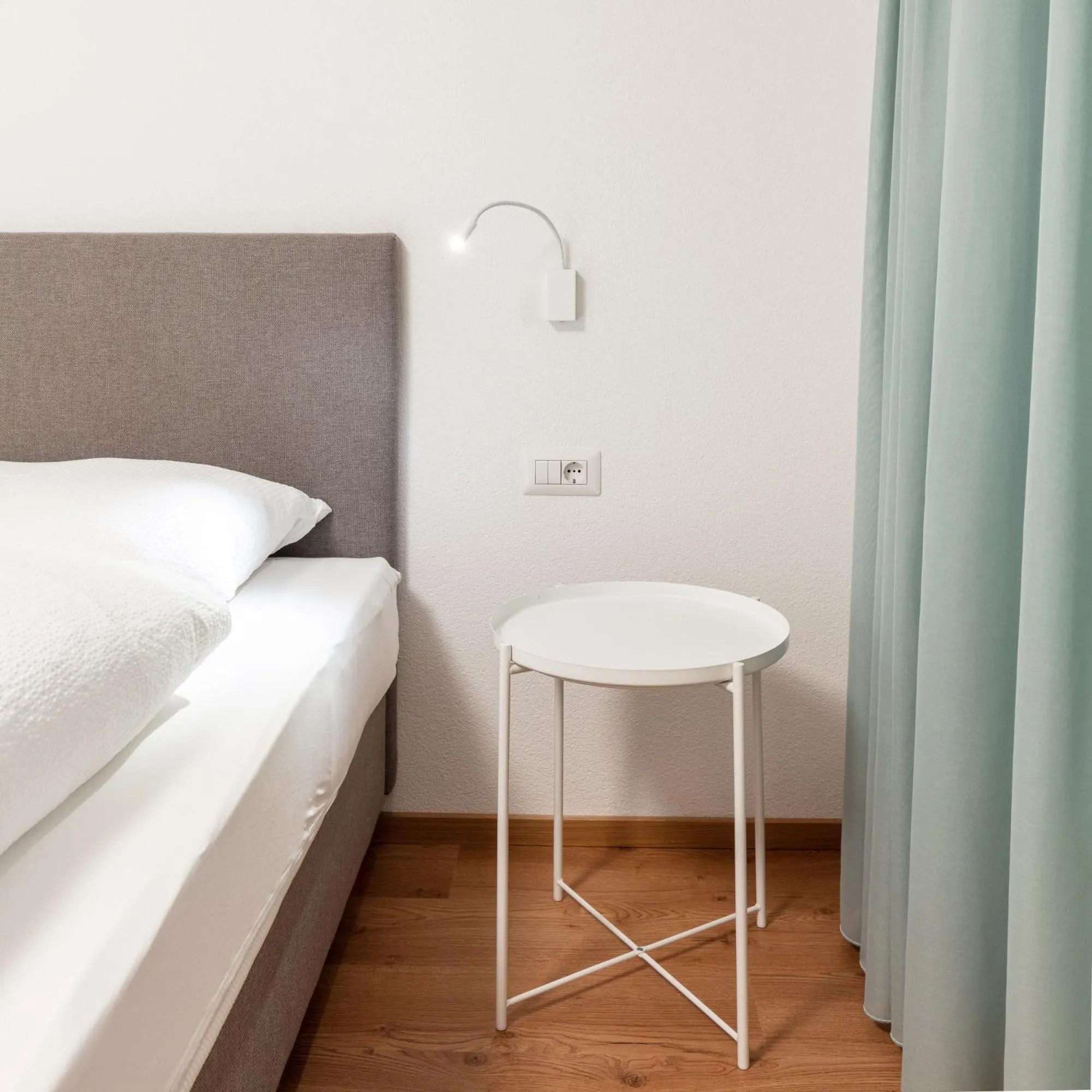 Bedroom, Bed in Hus Appartement - Nr. 4