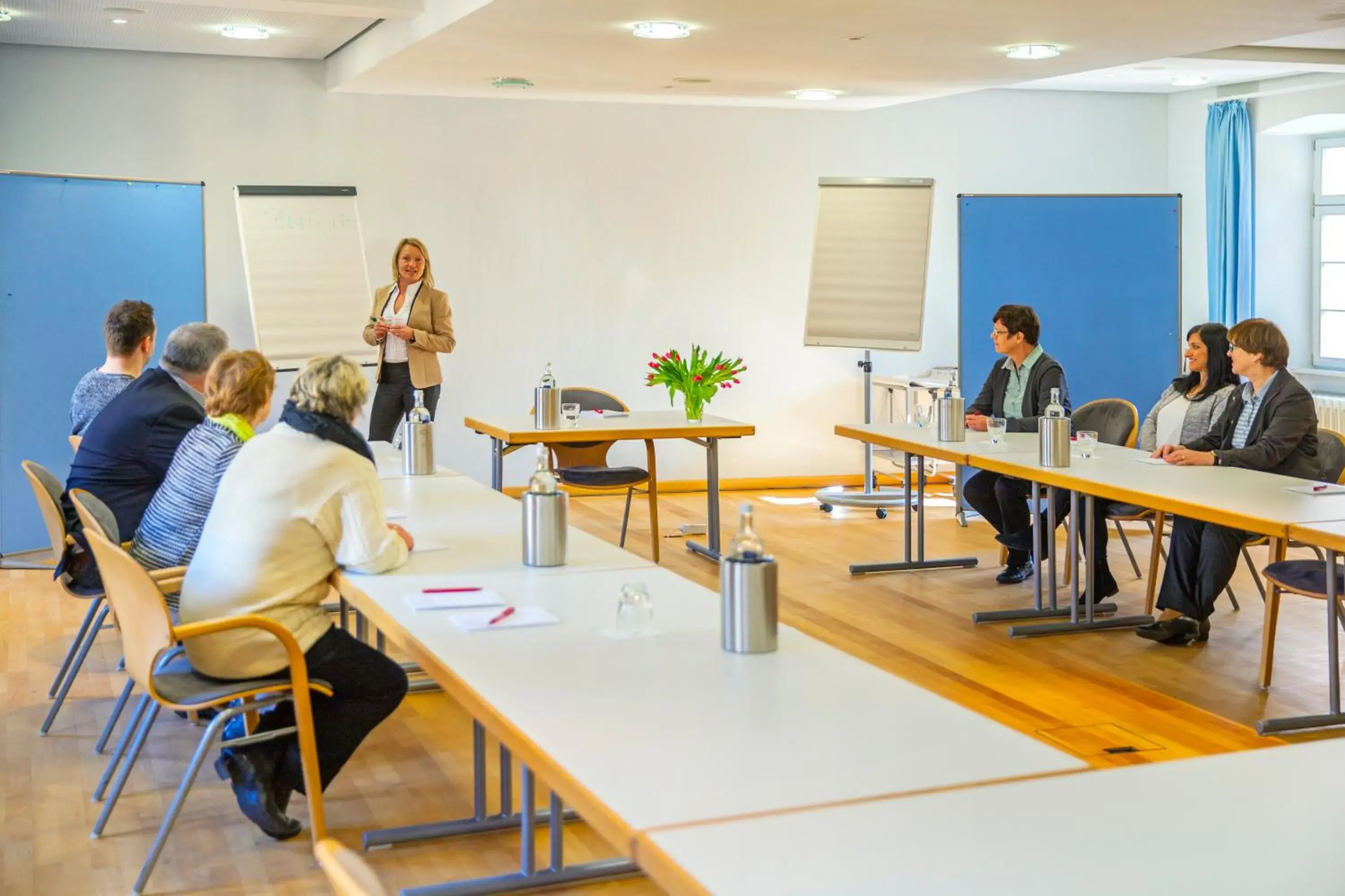 Business facilities in Landhotel zum Schwanen mit Restaurant Mona Liza Business facilities in Landhotel zum Schwanen mit Restaurant Mona Liza