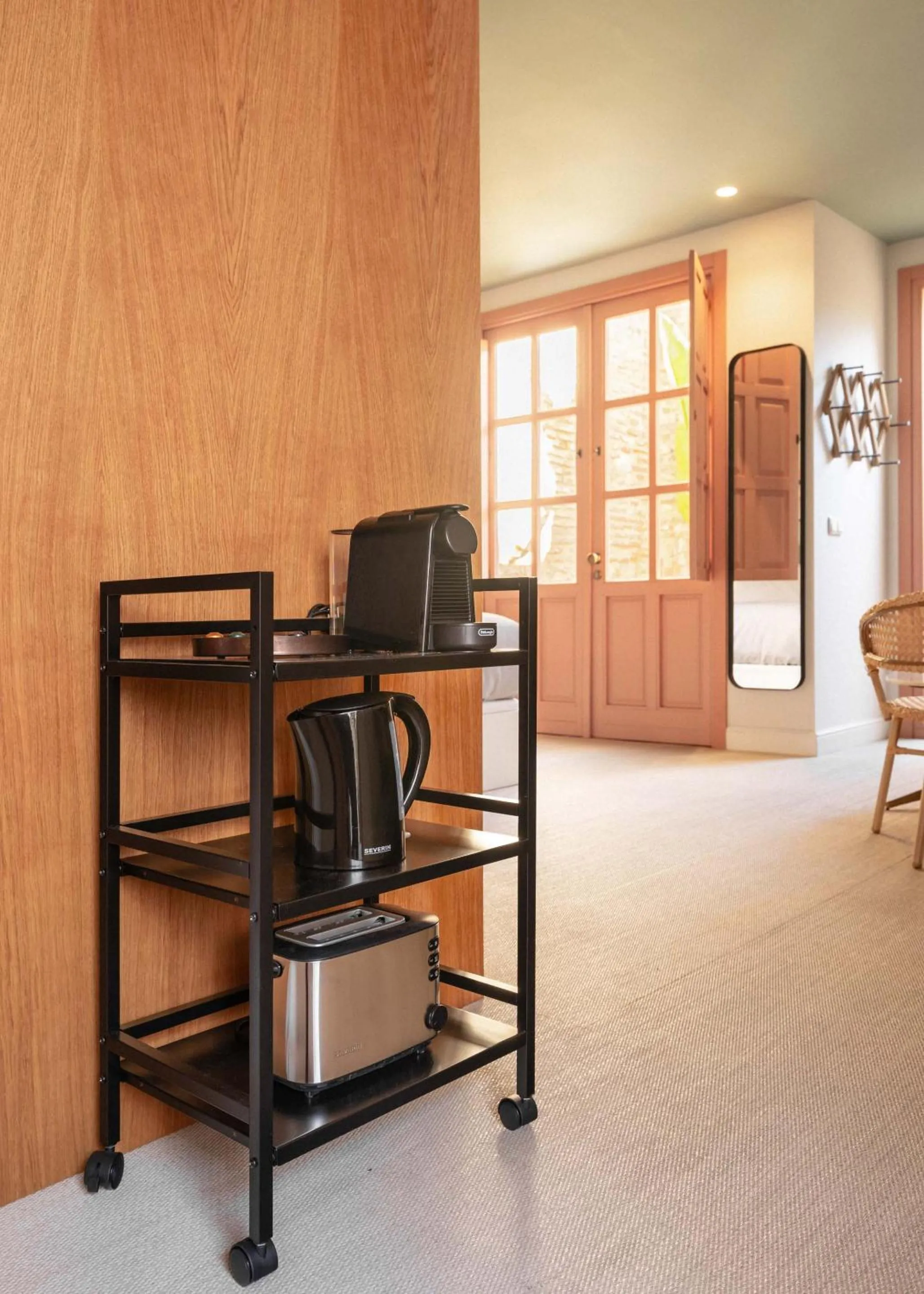 Coffee/tea facilities in Limehome Cordoba Calle Pozanco - City Center