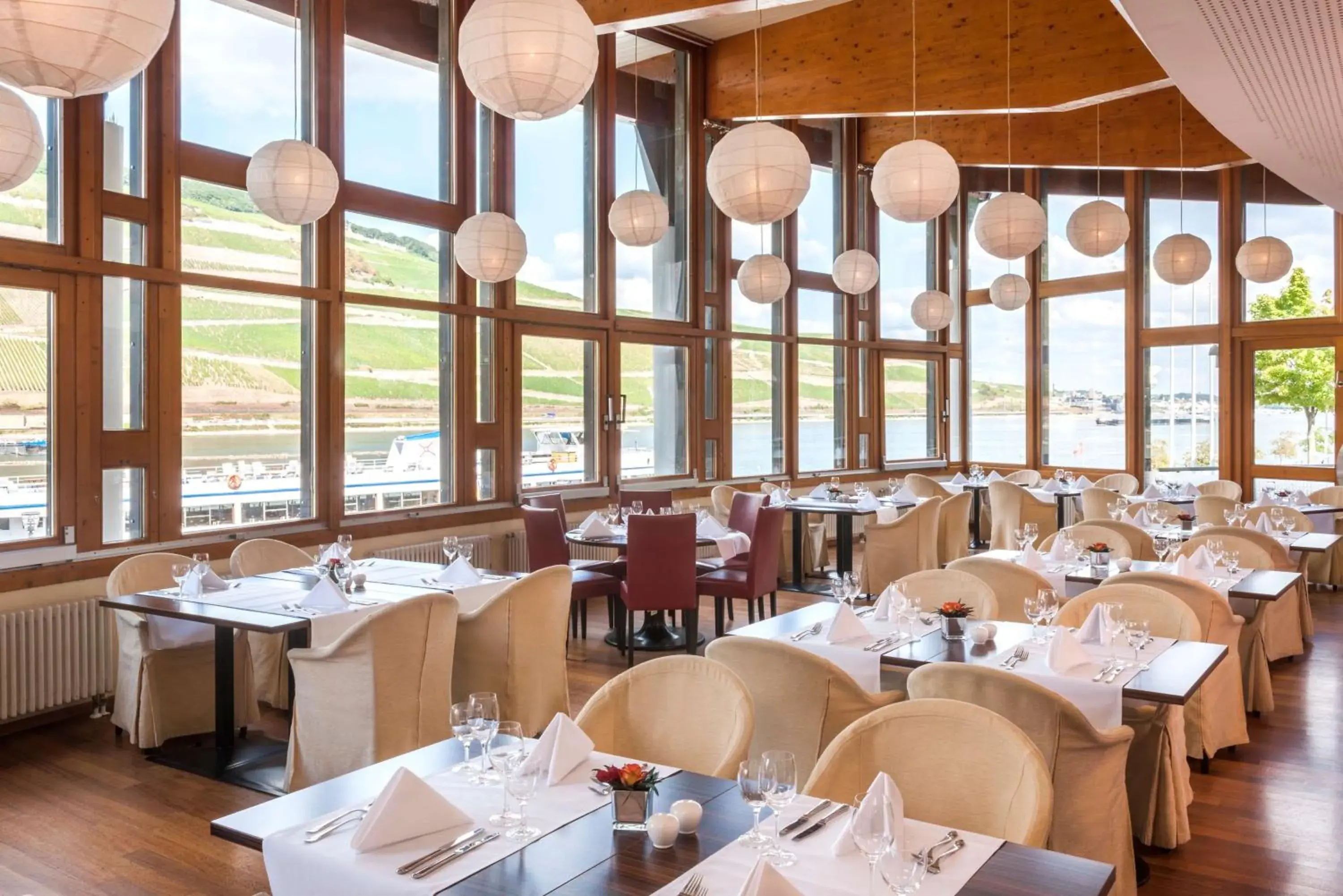 Photo of the whole room in NH Bingen Photo of the whole room in NH Bingen