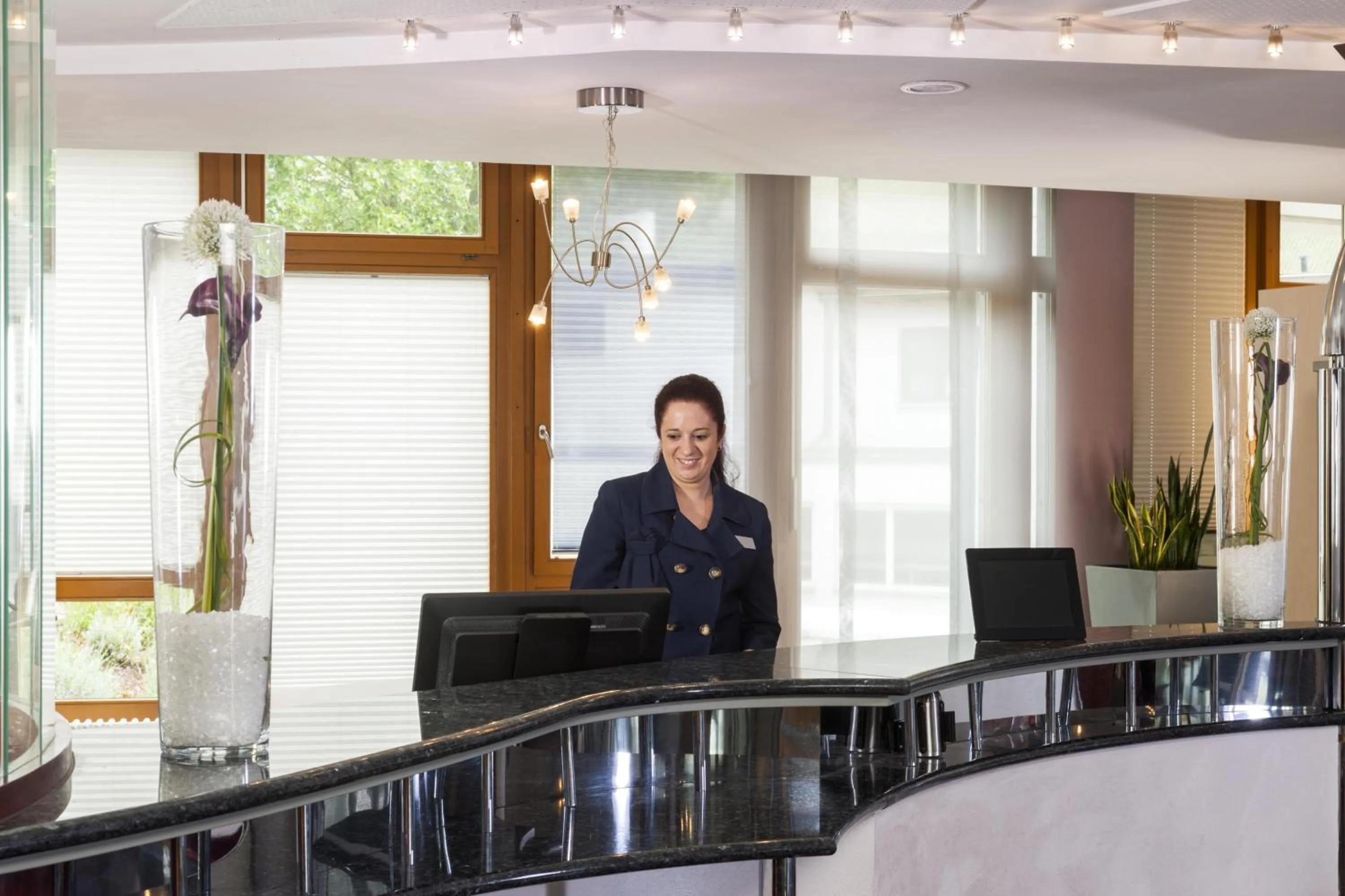 Lobby or reception in NH Bingen