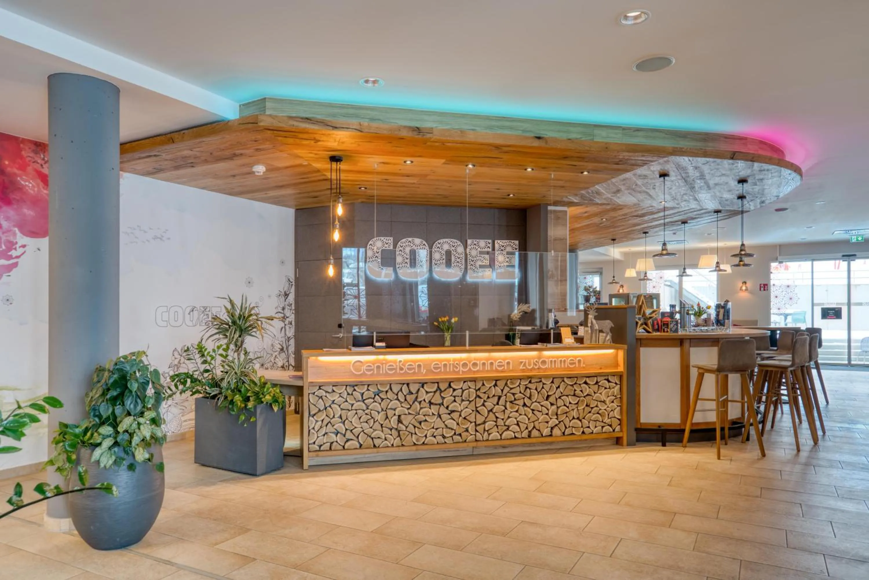 Lobby or reception in COOEE alpin Hotel Bad Kleinkirchheim