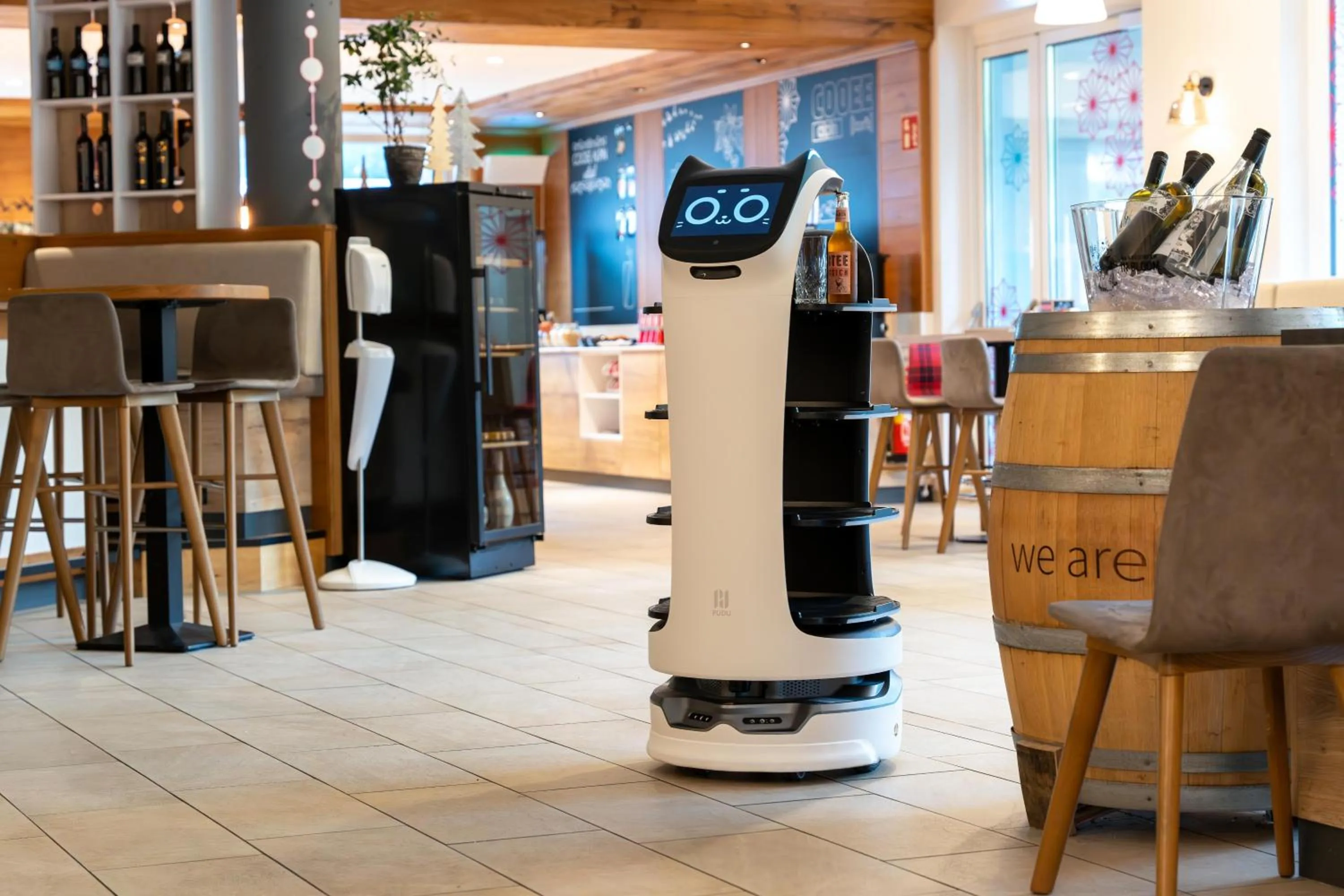 Restaurant/places to eat in COOEE alpin Hotel Bad Kleinkirchheim