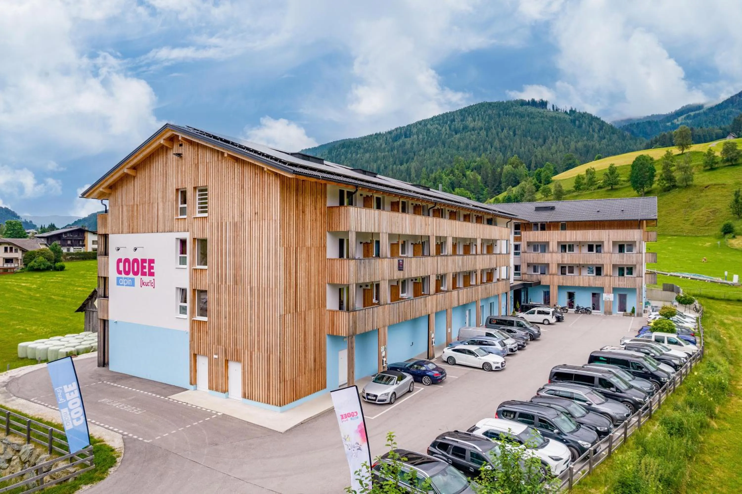 Property building in COOEE alpin Hotel Bad Kleinkirchheim