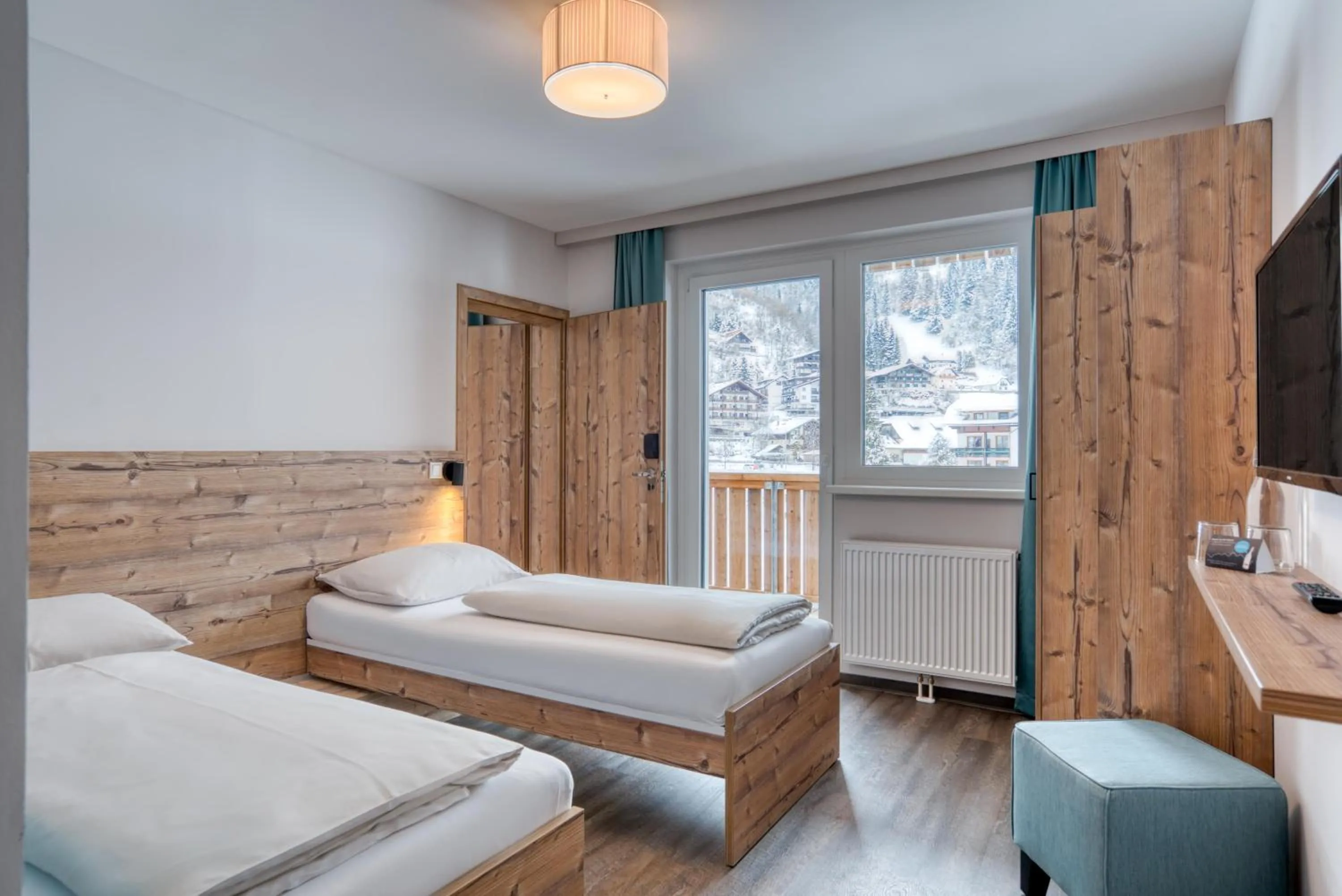 Photo of the whole room in COOEE alpin Hotel Bad Kleinkirchheim