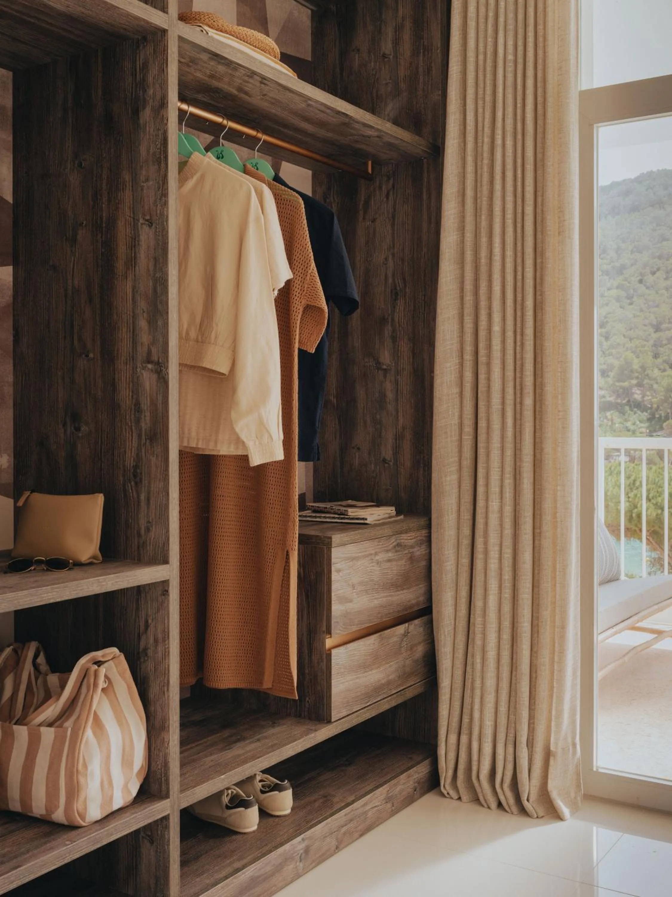 wardrobe, Bed in Hyde Ibiza