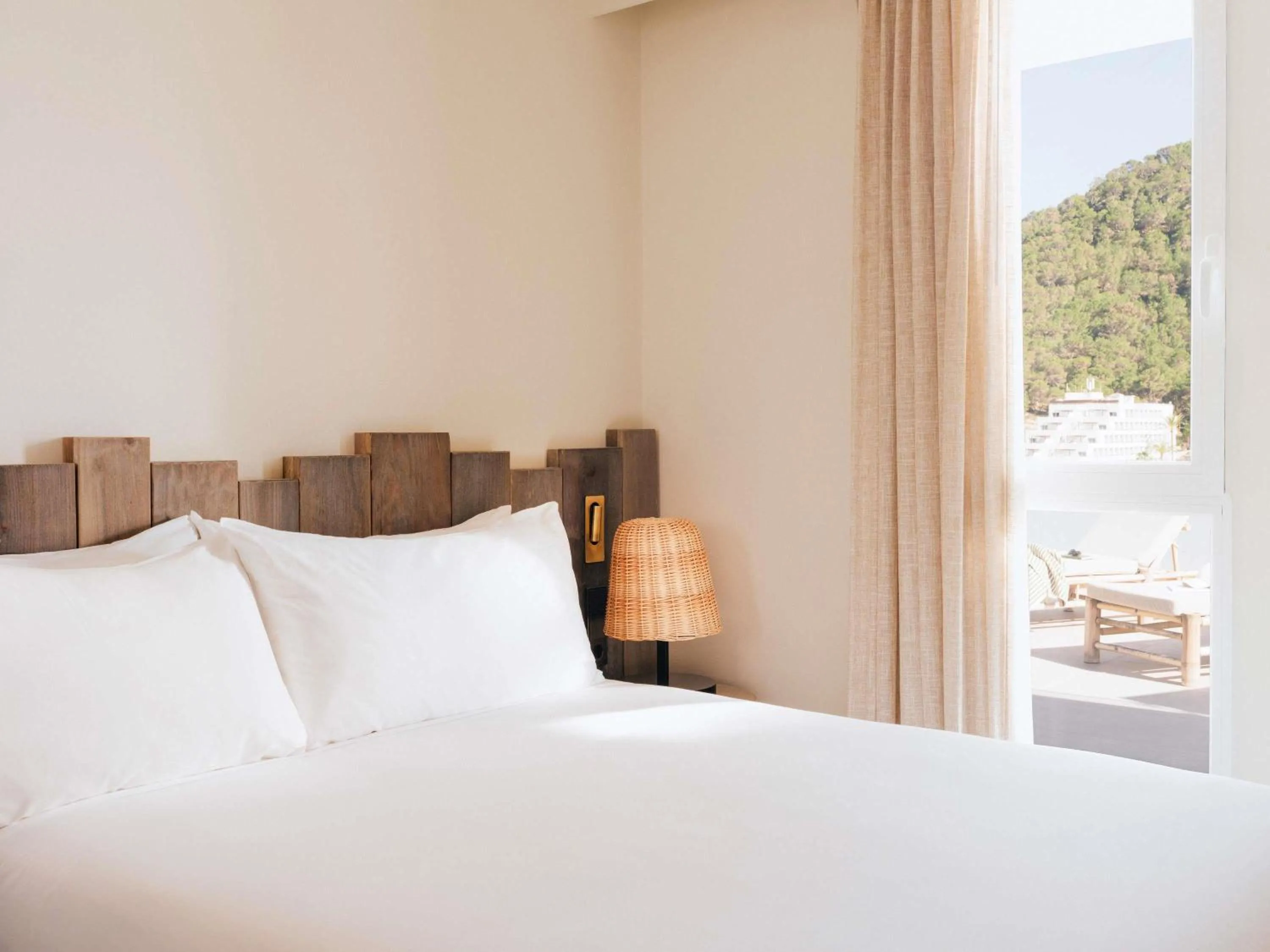 Bedroom, Bed in Hyde Ibiza