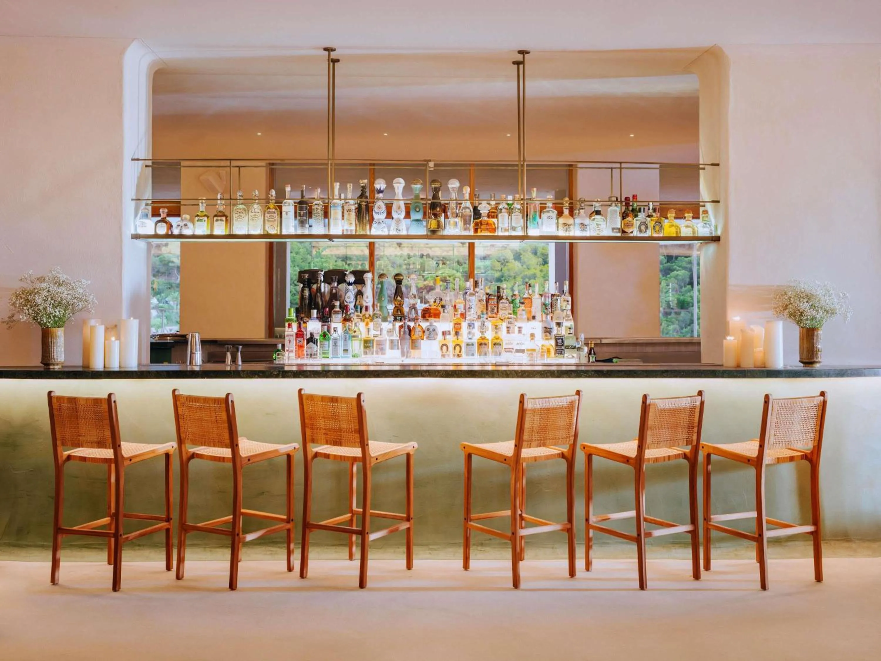 Lounge or bar in Hyde Hotel Ibiza Beach Resort by Accor