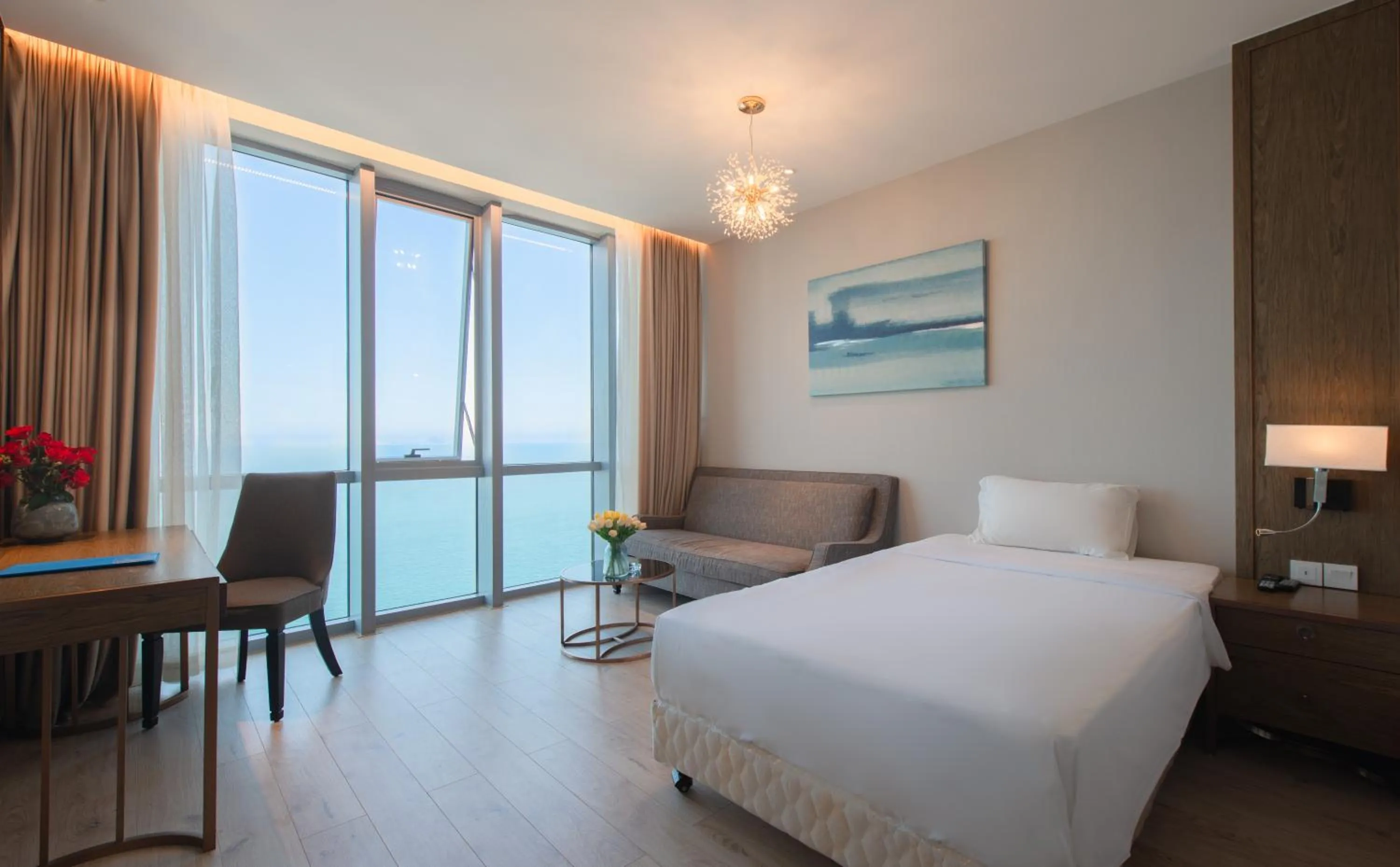 Coffee/tea facilities, Bed in PANORAMA Condotel by HLG