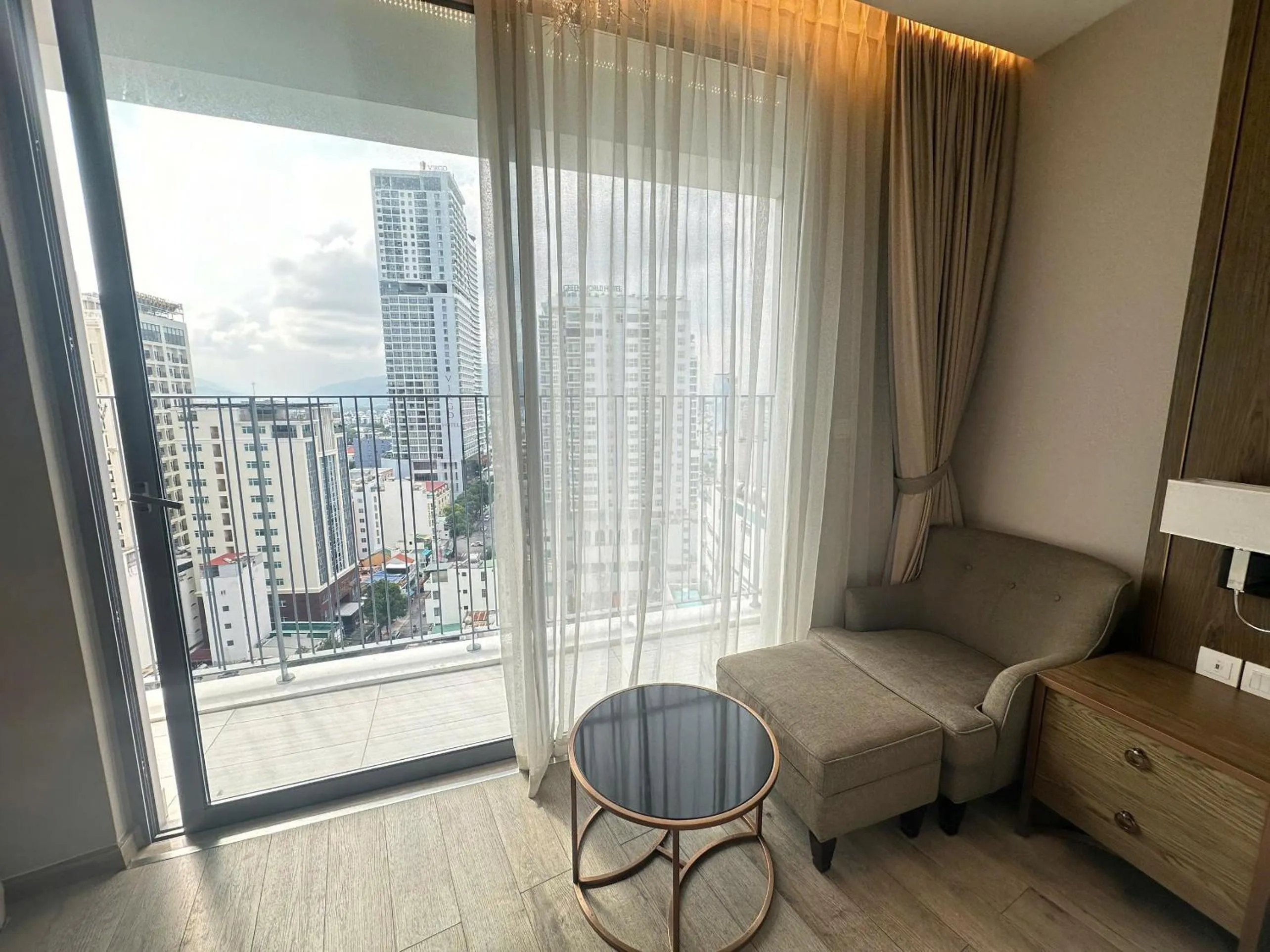 Bed in PANORAMA Condotel by HLG