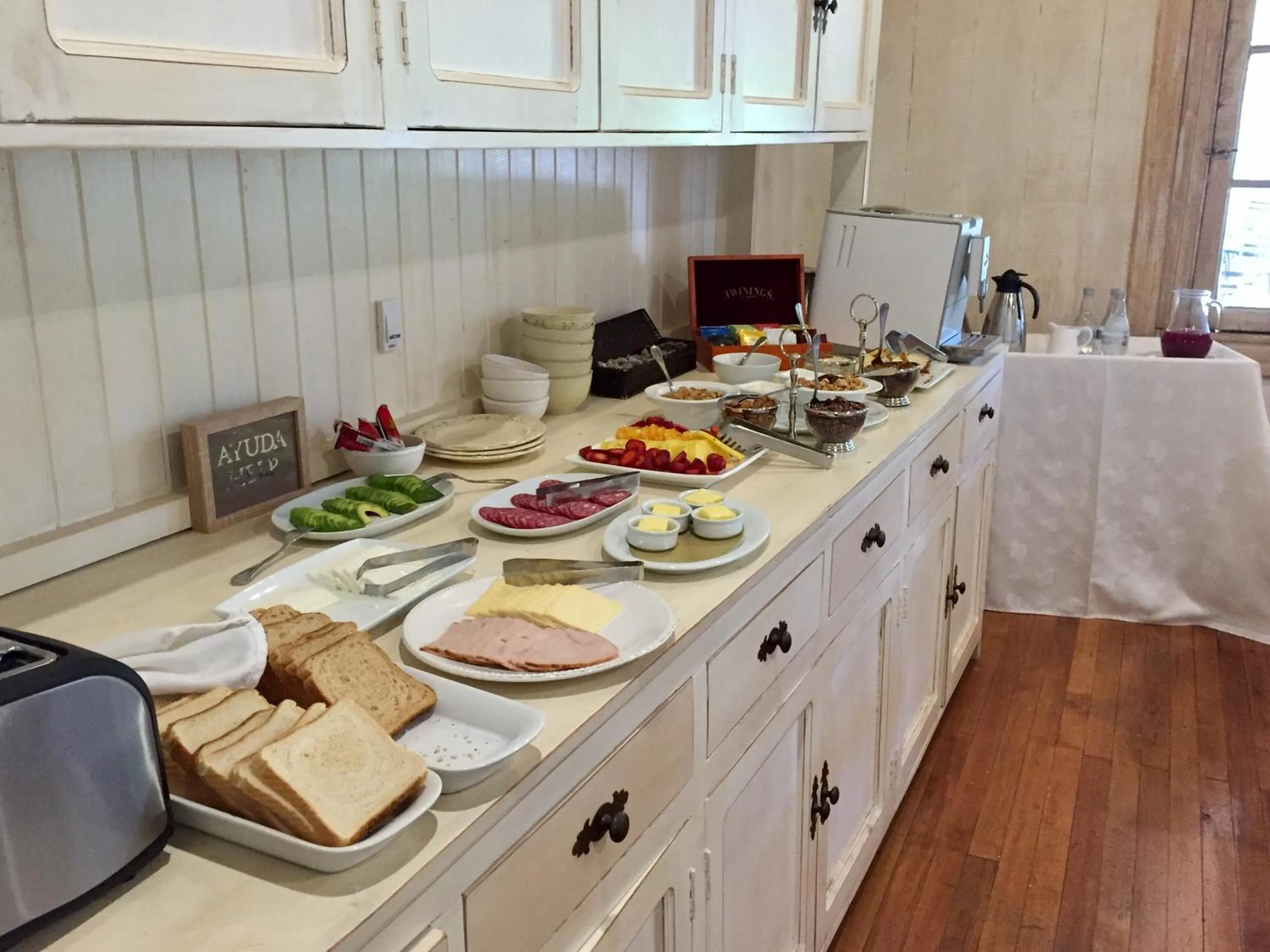Breakfast in Hotel Casa Silva
