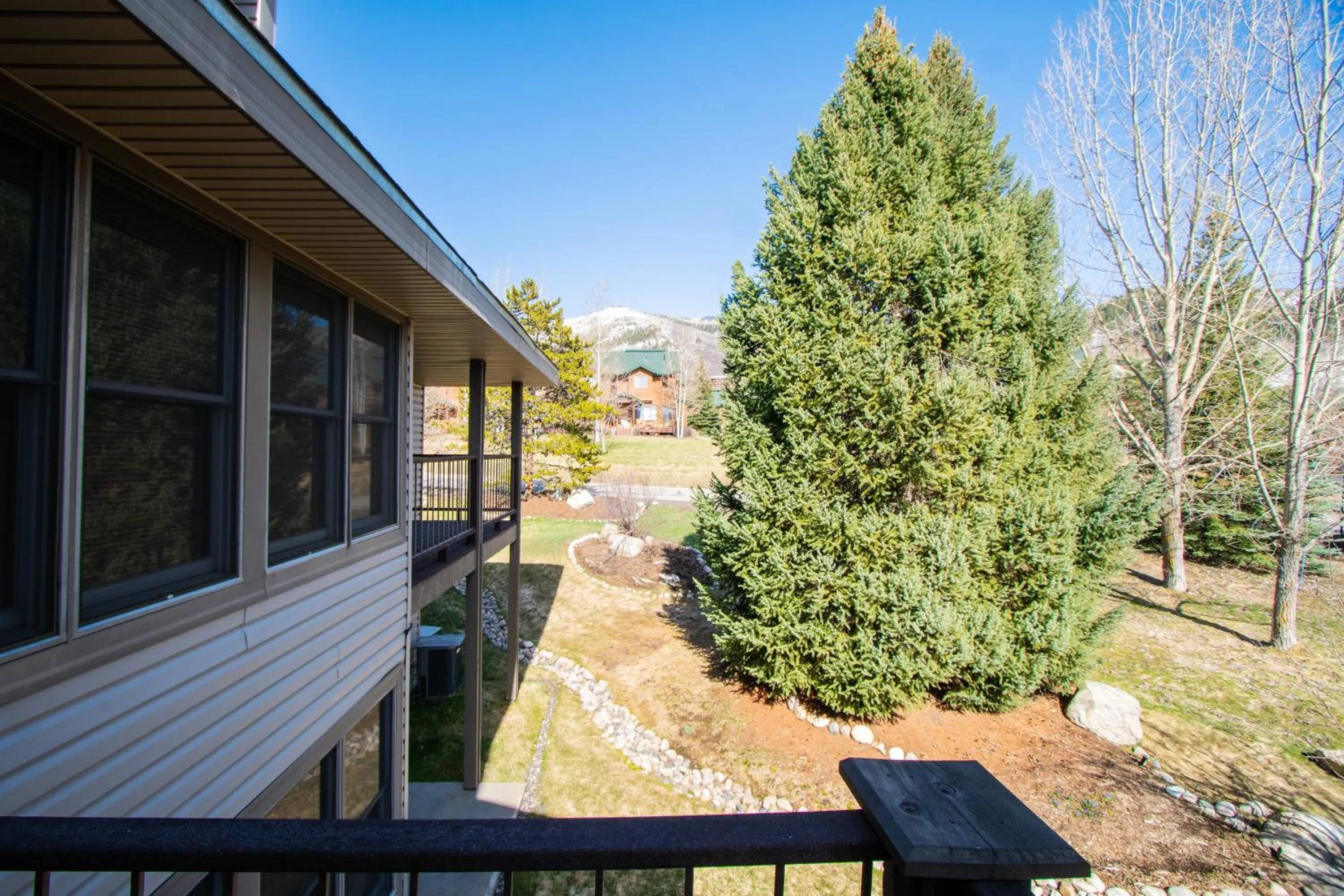 Sunburst Condominiums