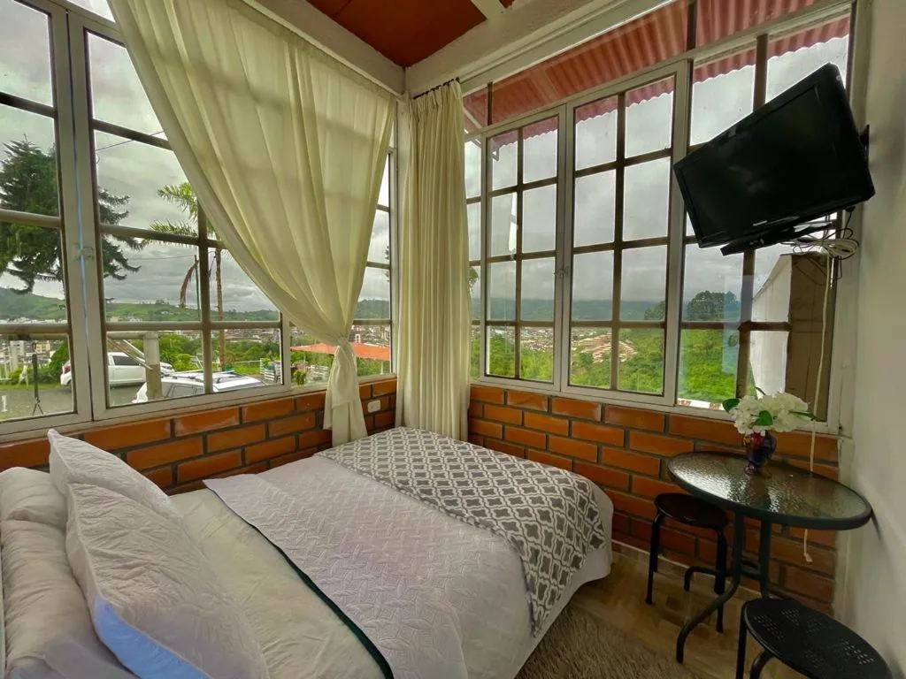 Deluxe Queen Room in Mirador San Jose