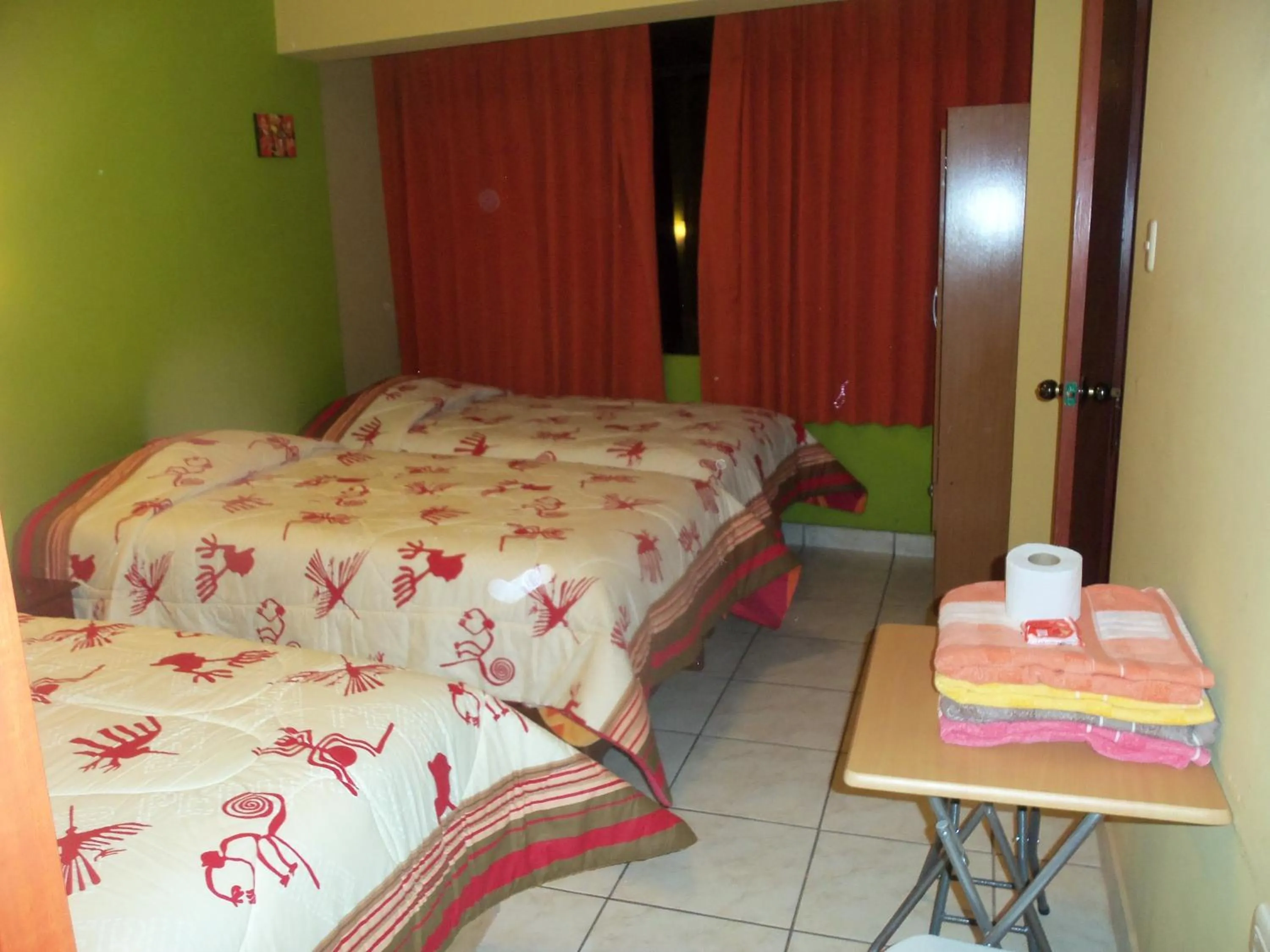 Bed in Hostal Boulevard