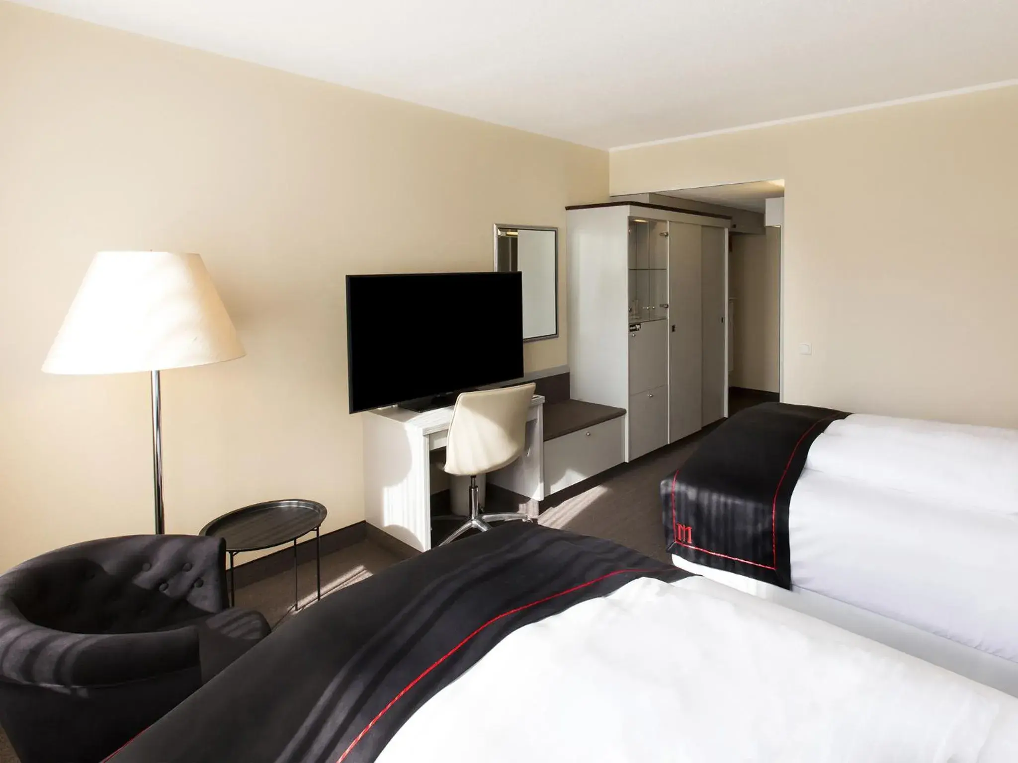 Standard Double or Twin Room in DORMERO Hotel Dessau-Roßlau Standard Double or Twin Room in DORMERO Hotel Dessau-Roßlau