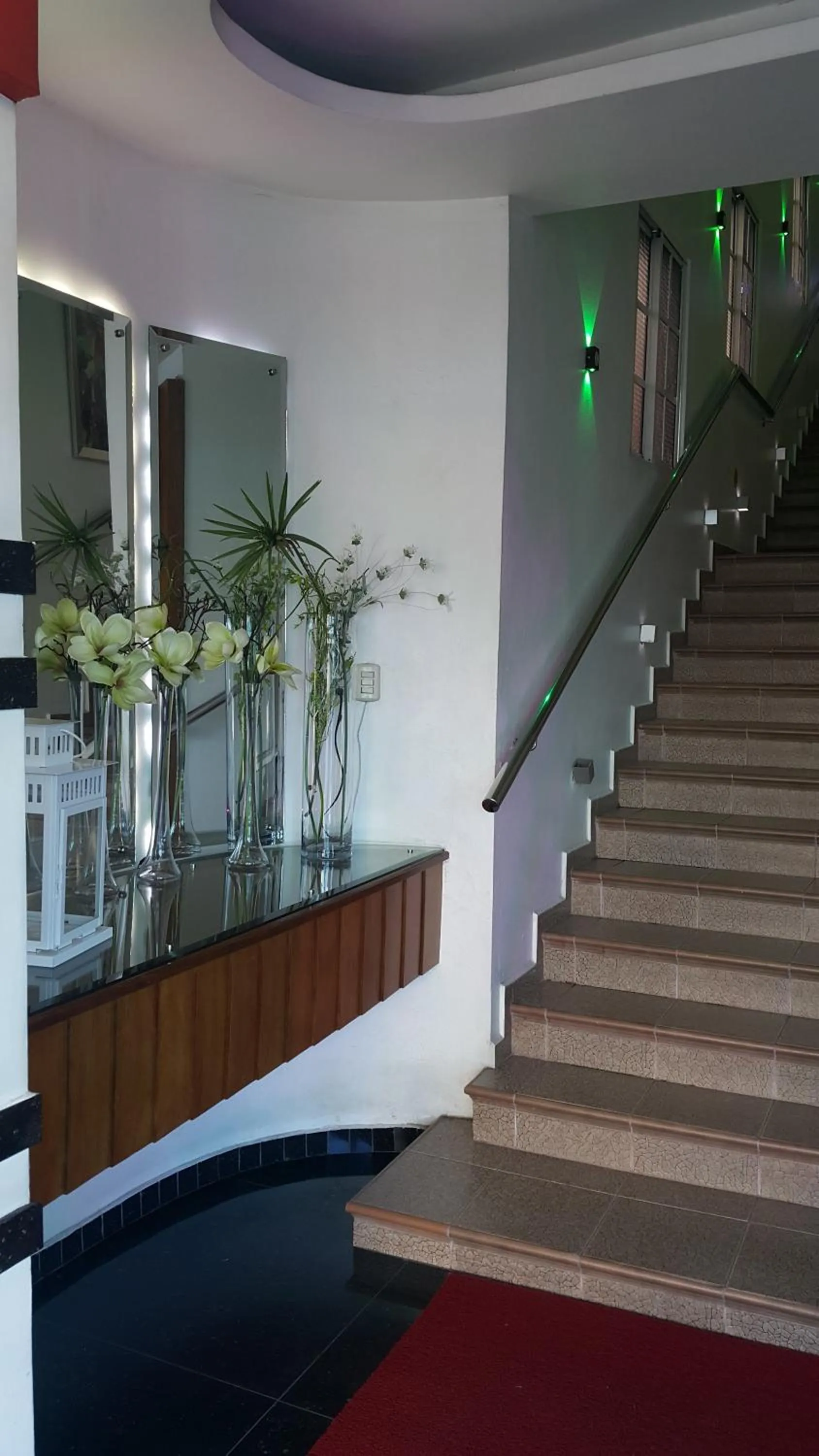 Facade/entrance in Hotel Rey