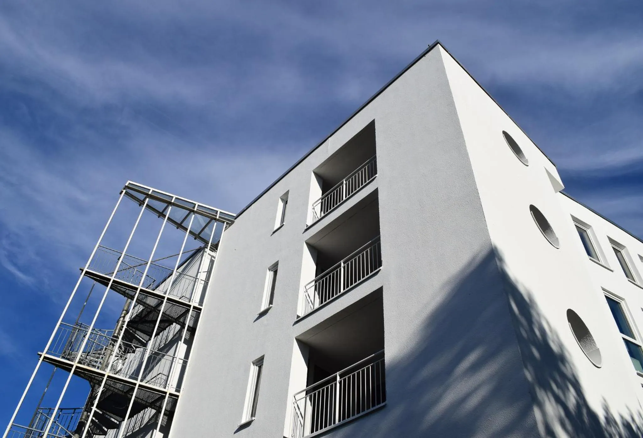 Property building in SCOTTY & PAUL Hotel Deggendorf
