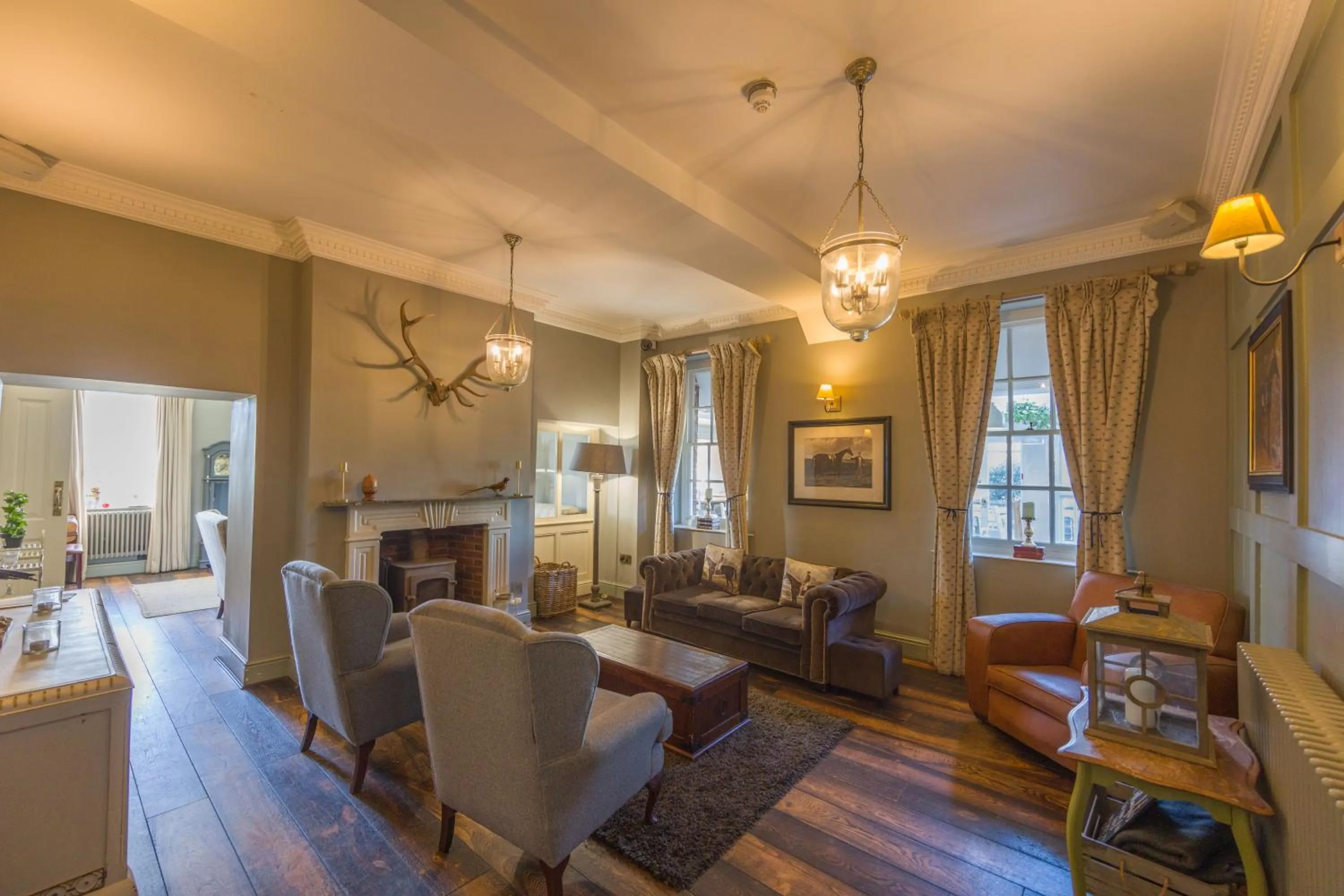 Lounge or bar in Kedleston Country House B&B
