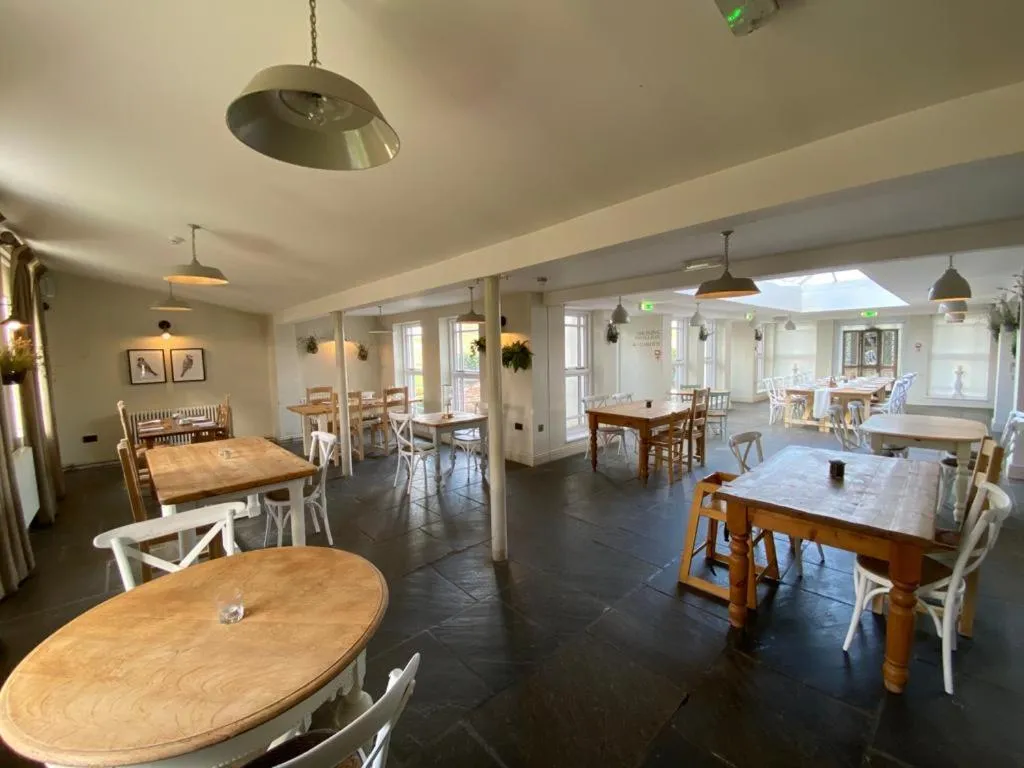 Restaurant/places to eat in Kedleston Country House B&B
