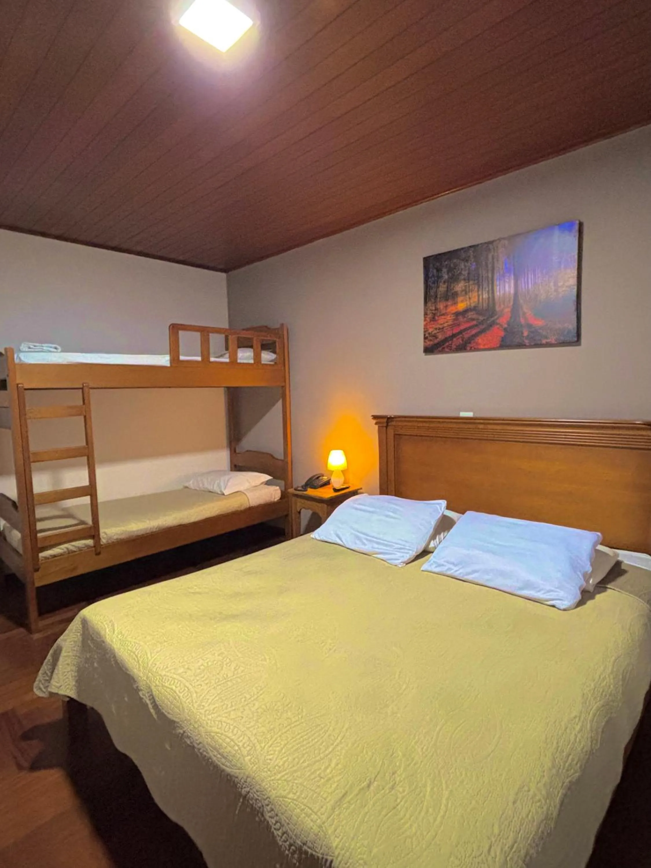 Photo of the whole room, Bed in Pousada Portal da Serra