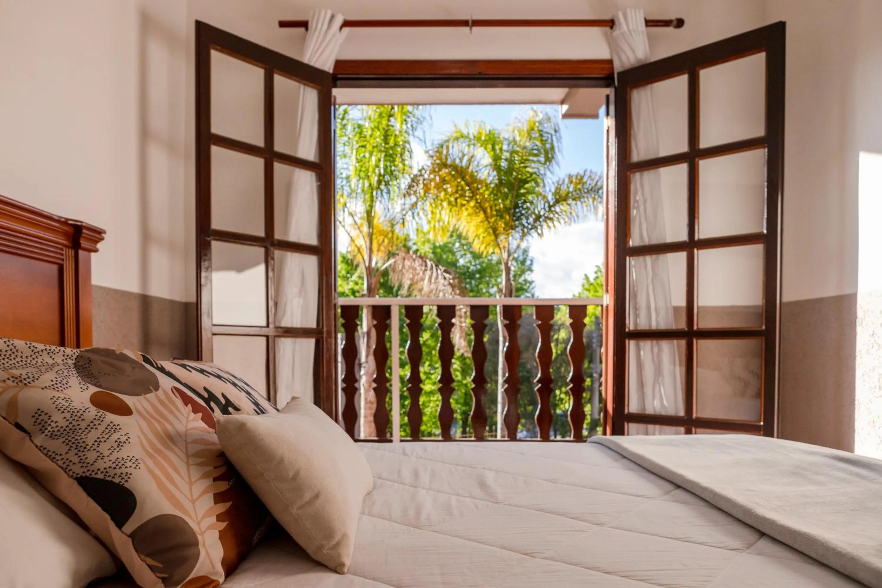 View (from property/room), Bed in Pousada Portal da Serra