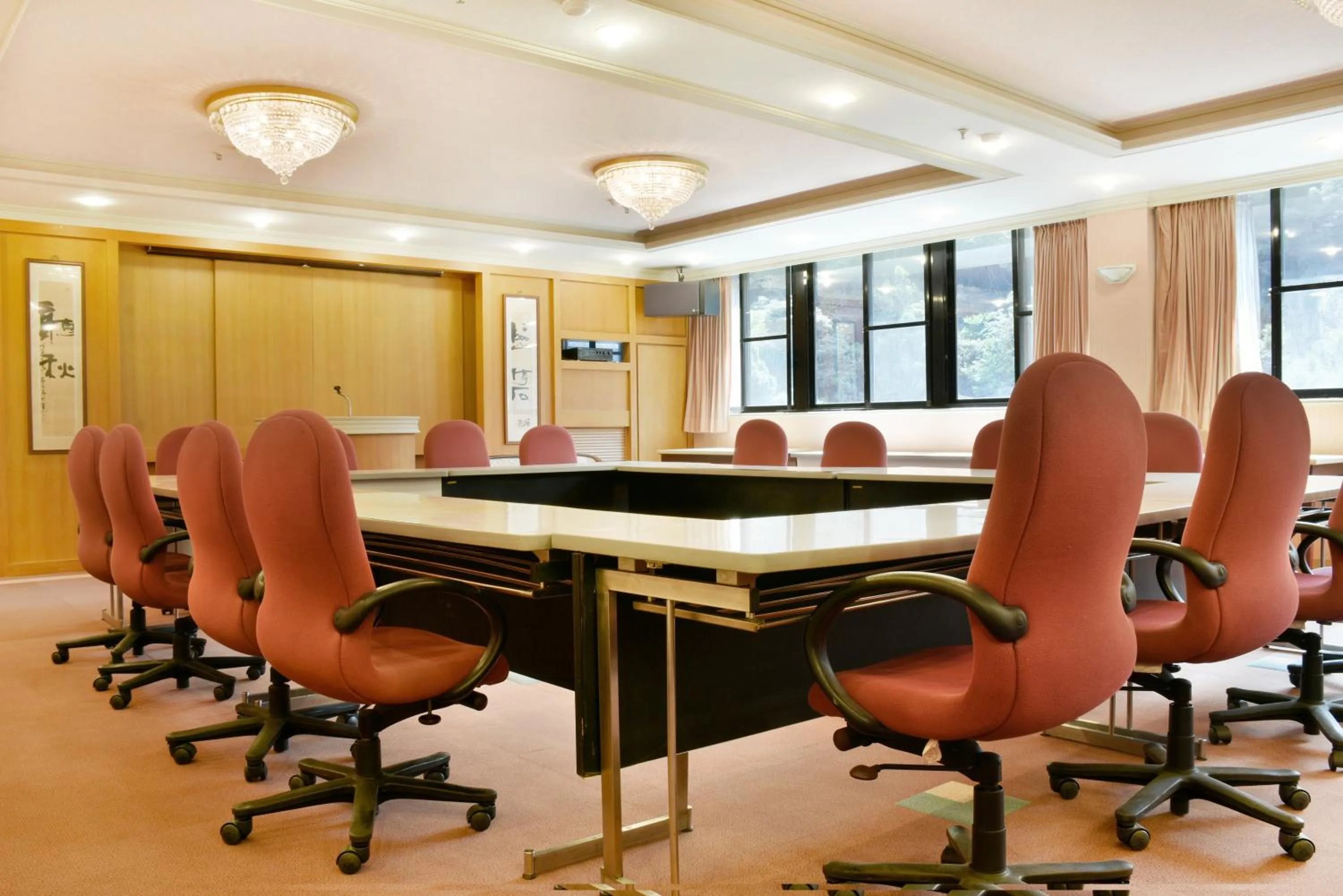 Banquet/Function facilities in Honey Moon Hotel