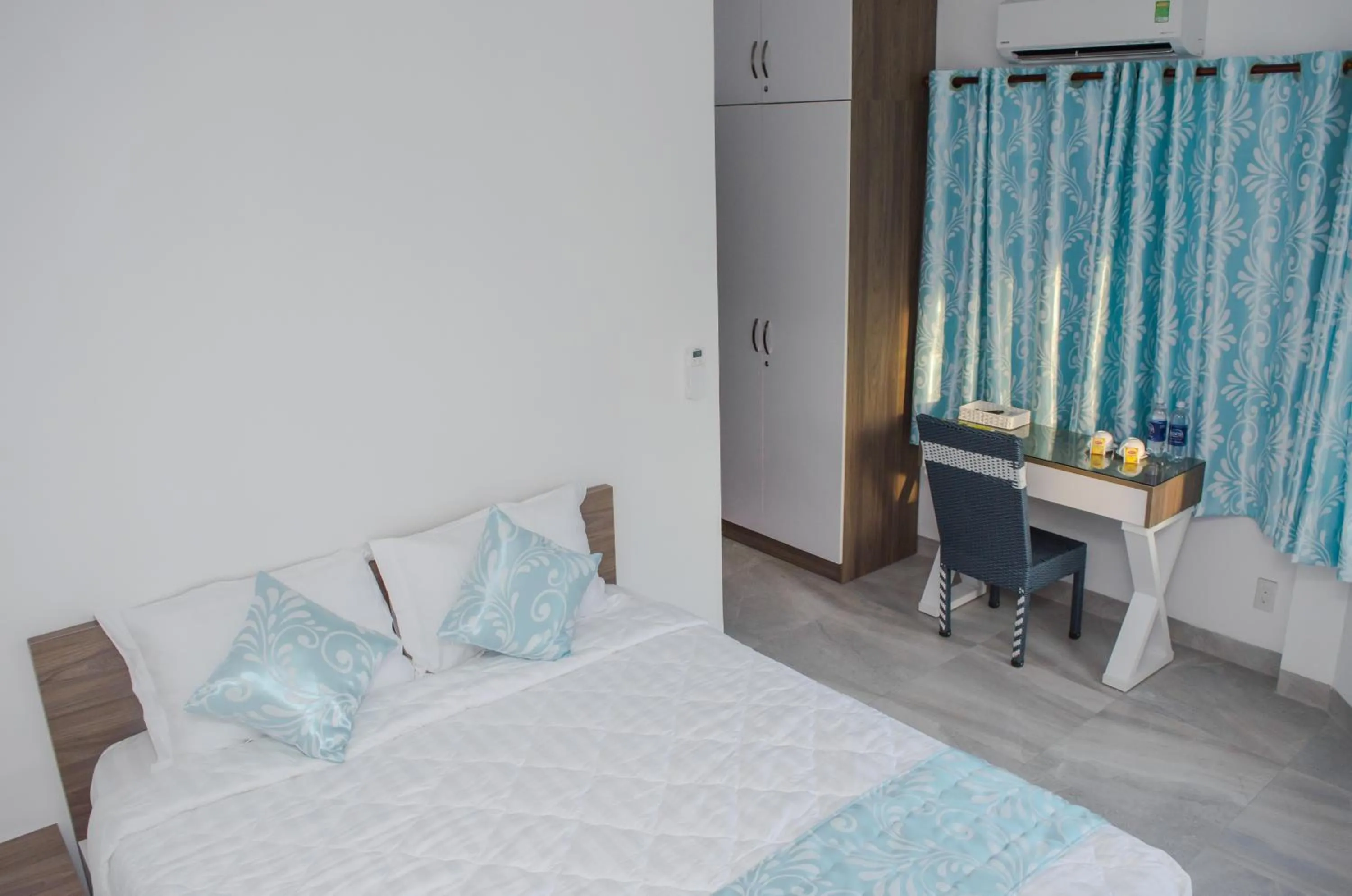 Bedroom, Bed in LeBlanc Saigon