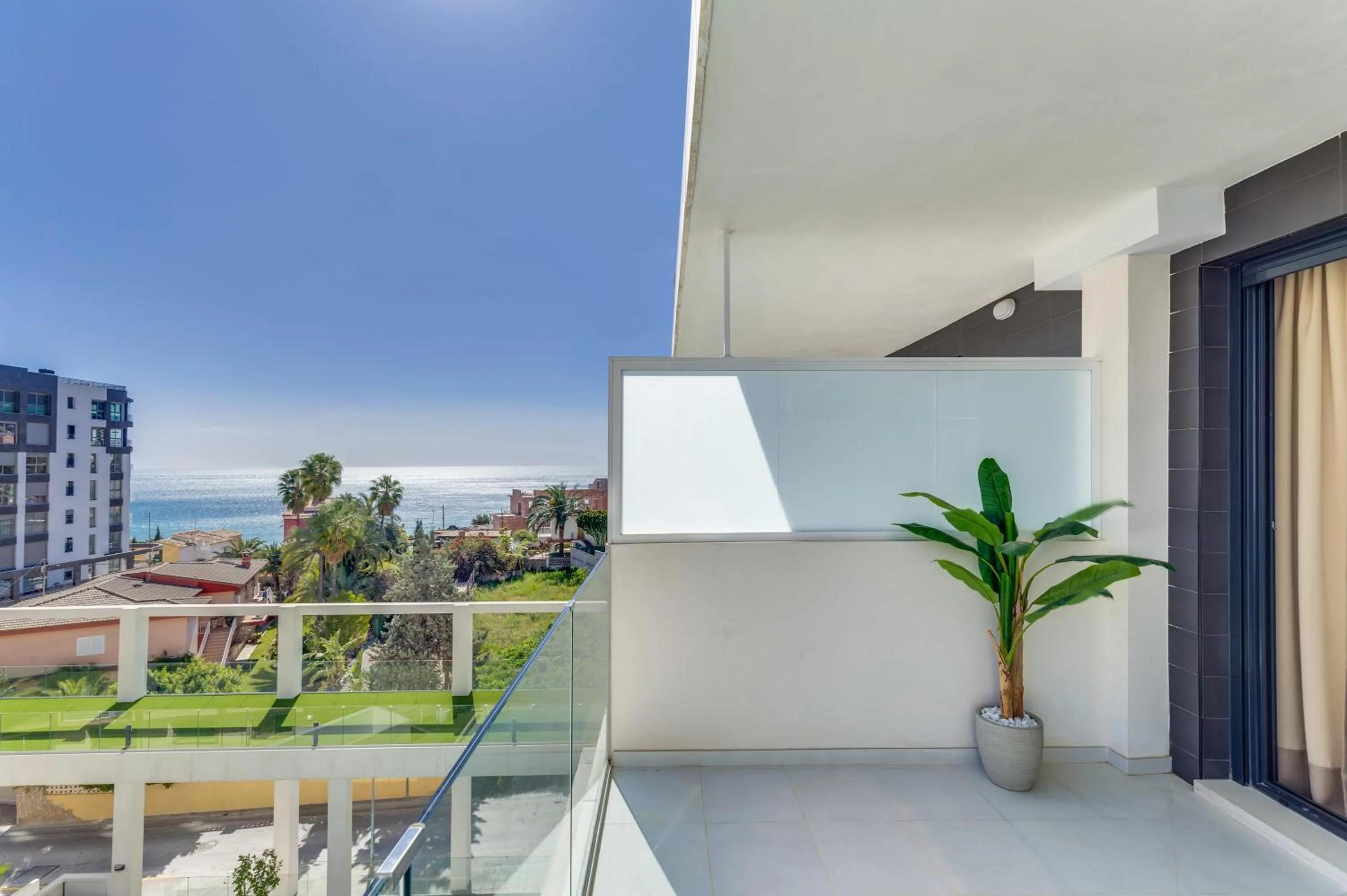 Calpe Beach & City - Premium