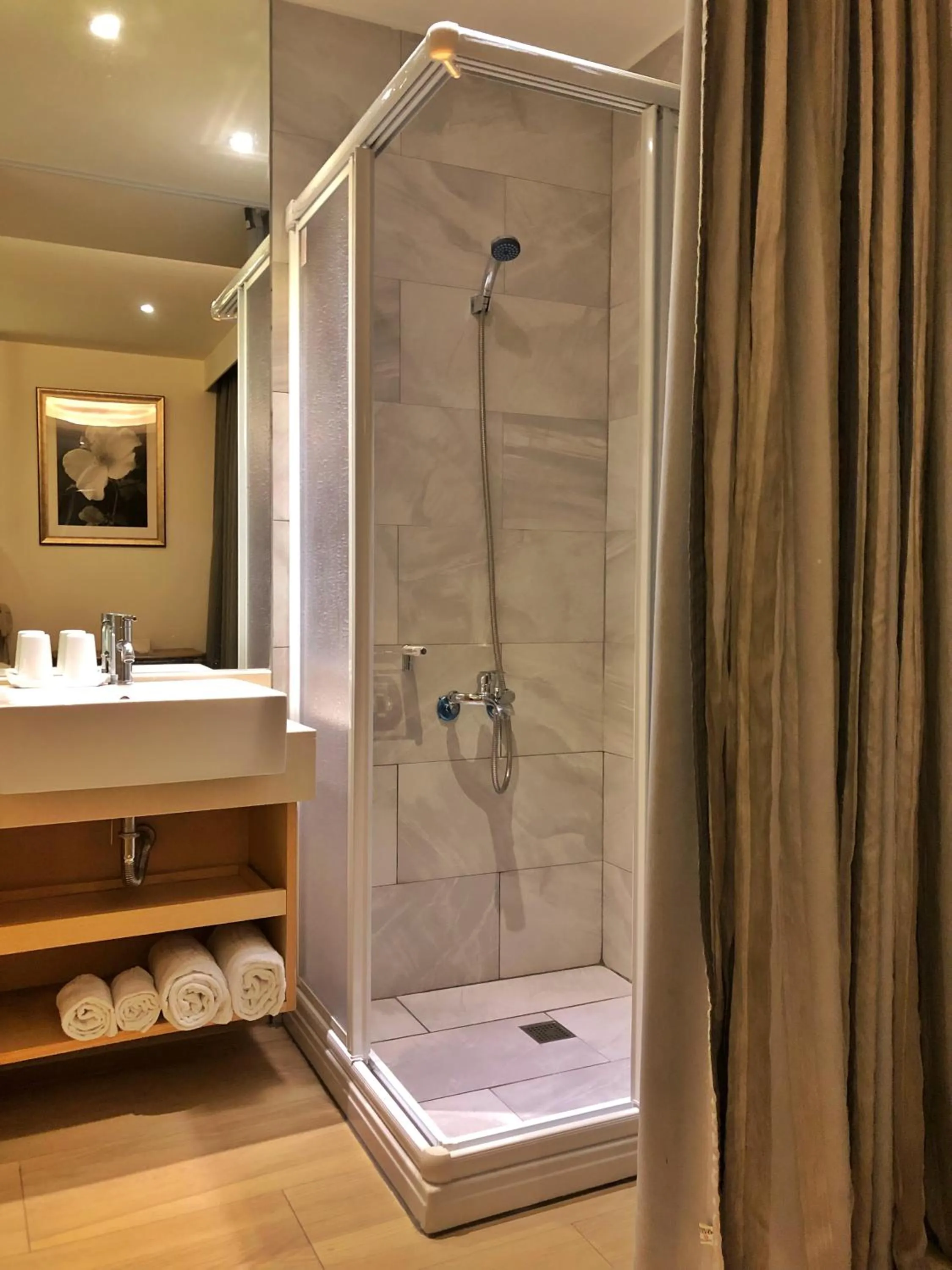 Bathroom in Crystal Inn Sun Moon Lake