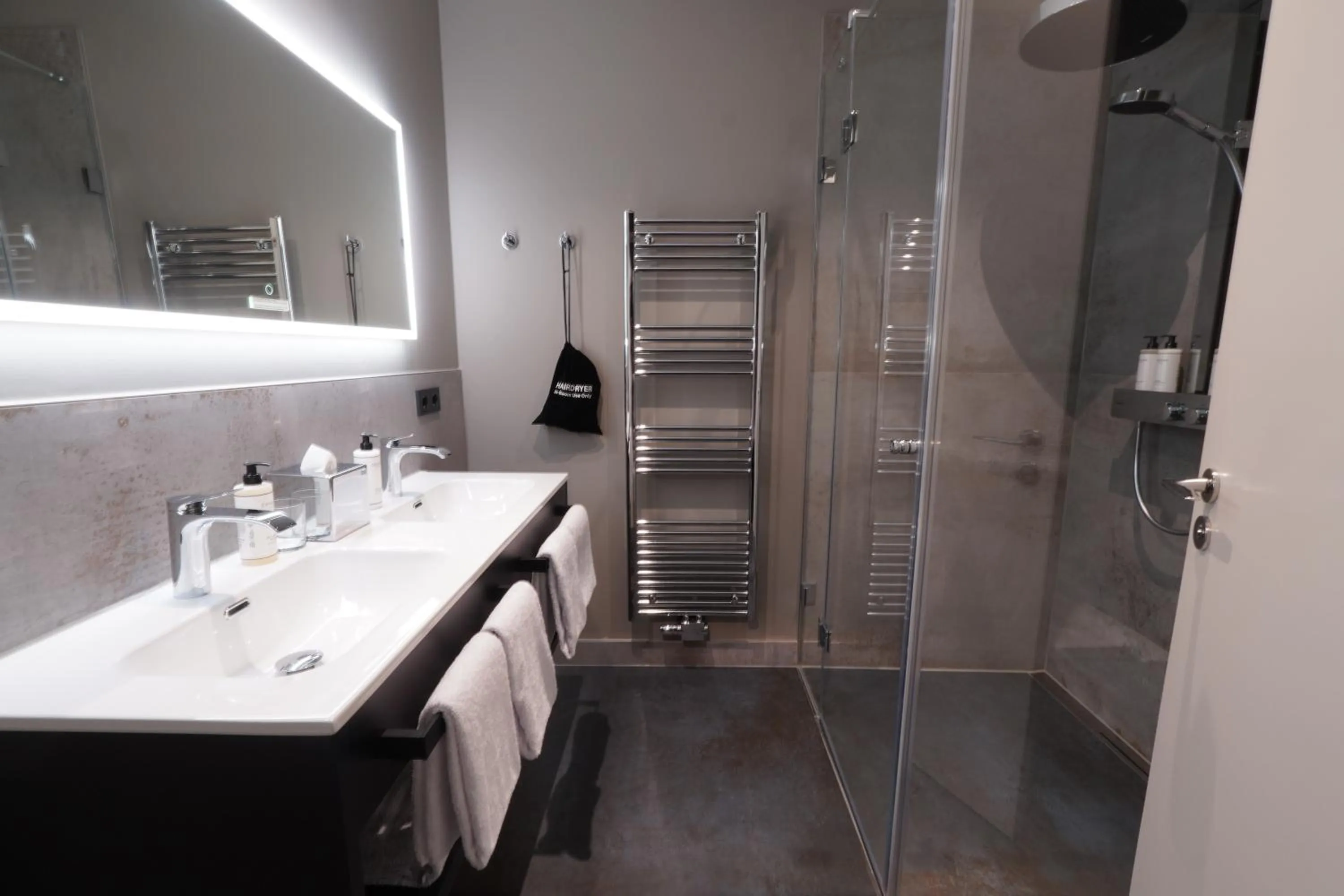 Bathroom in Lumière Boutiquehotel im Fürstenhof Leipzig