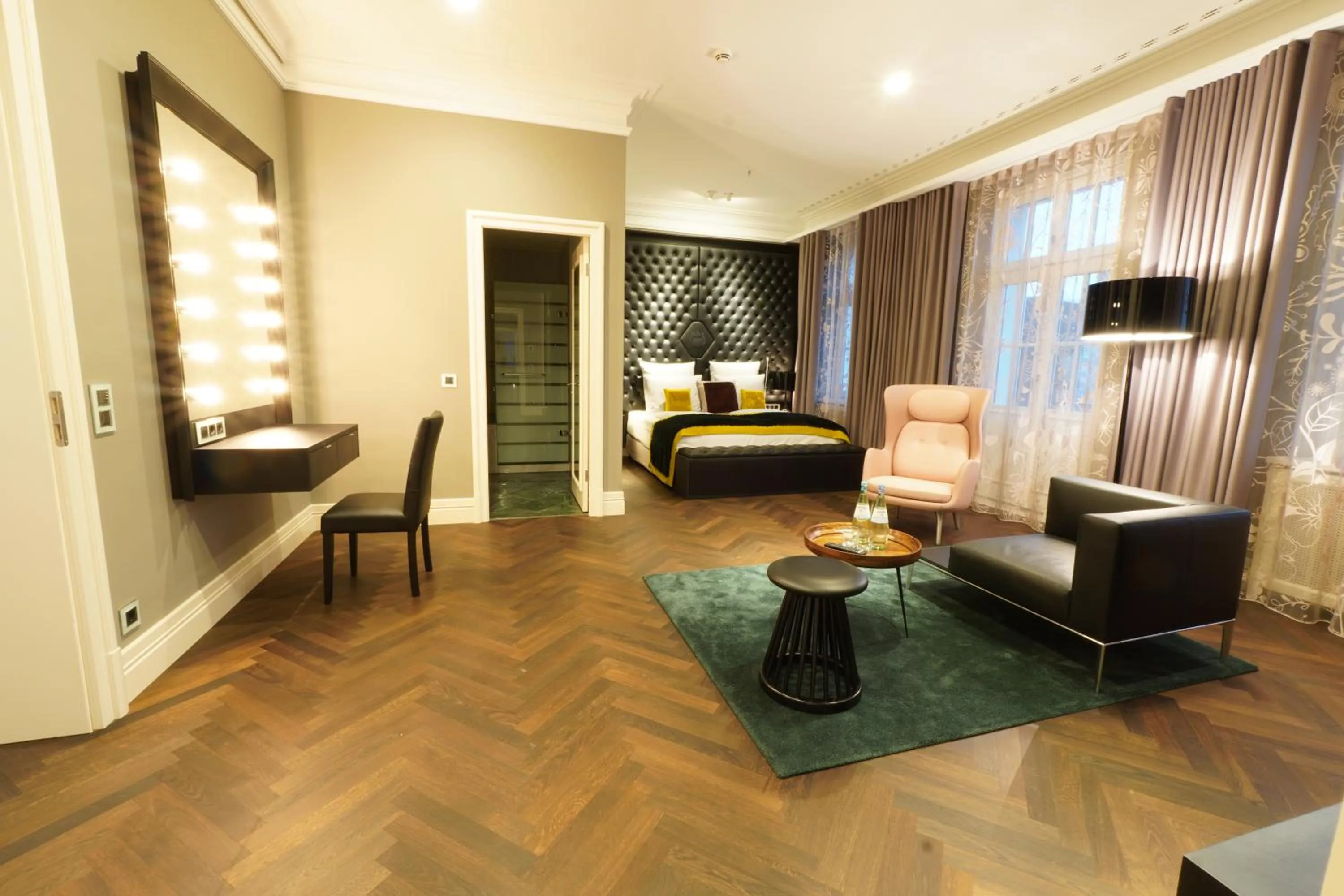 Bedroom in Lumière Boutiquehotel im Fürstenhof Leipzig