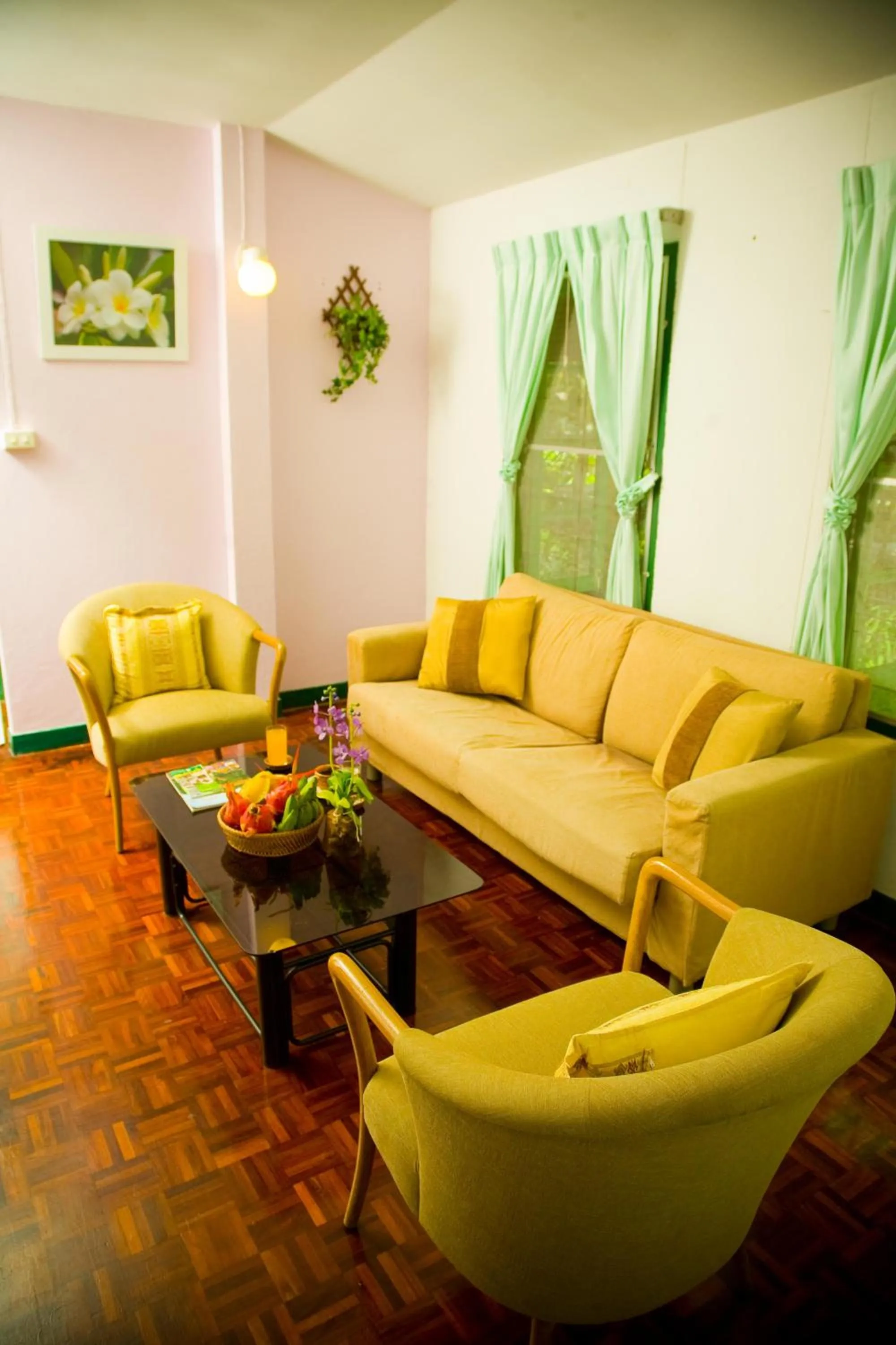 Huaykhakhaeng Country Home Resort