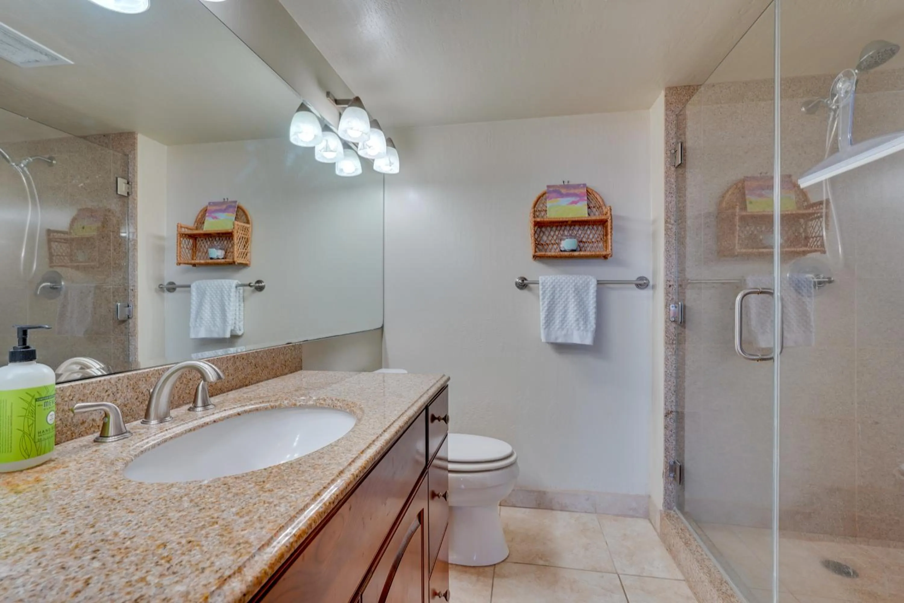 Kona Pacific Top Floor Retreat Ocean View and Pool!