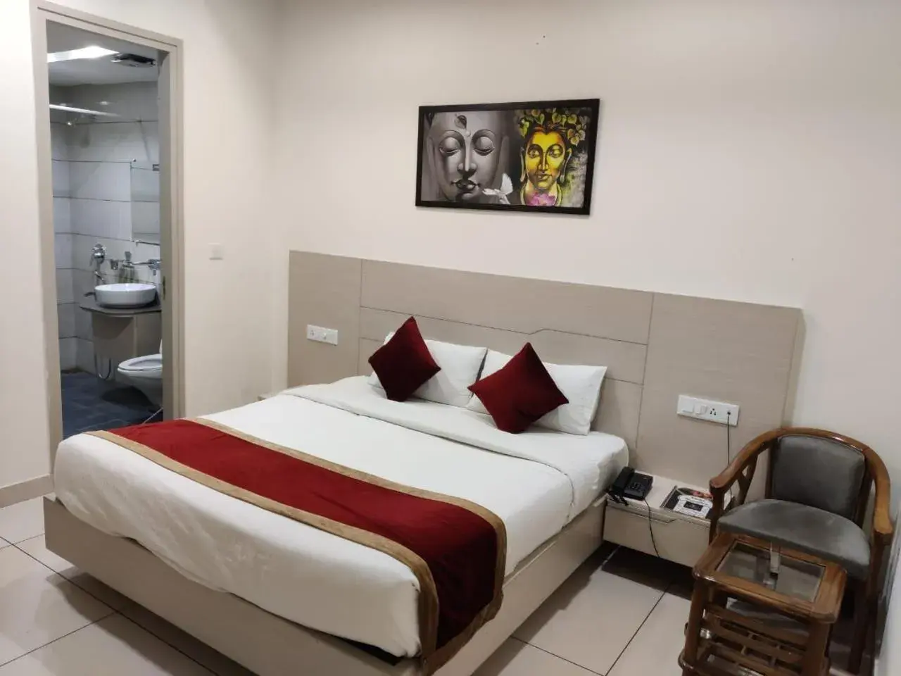 Deluxe Double Room in Hotel Hamilton Deluxe Double Room in Hotel Hamilton