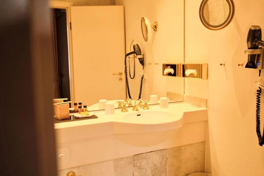 Bathroom in Hotel Halm Konstanz