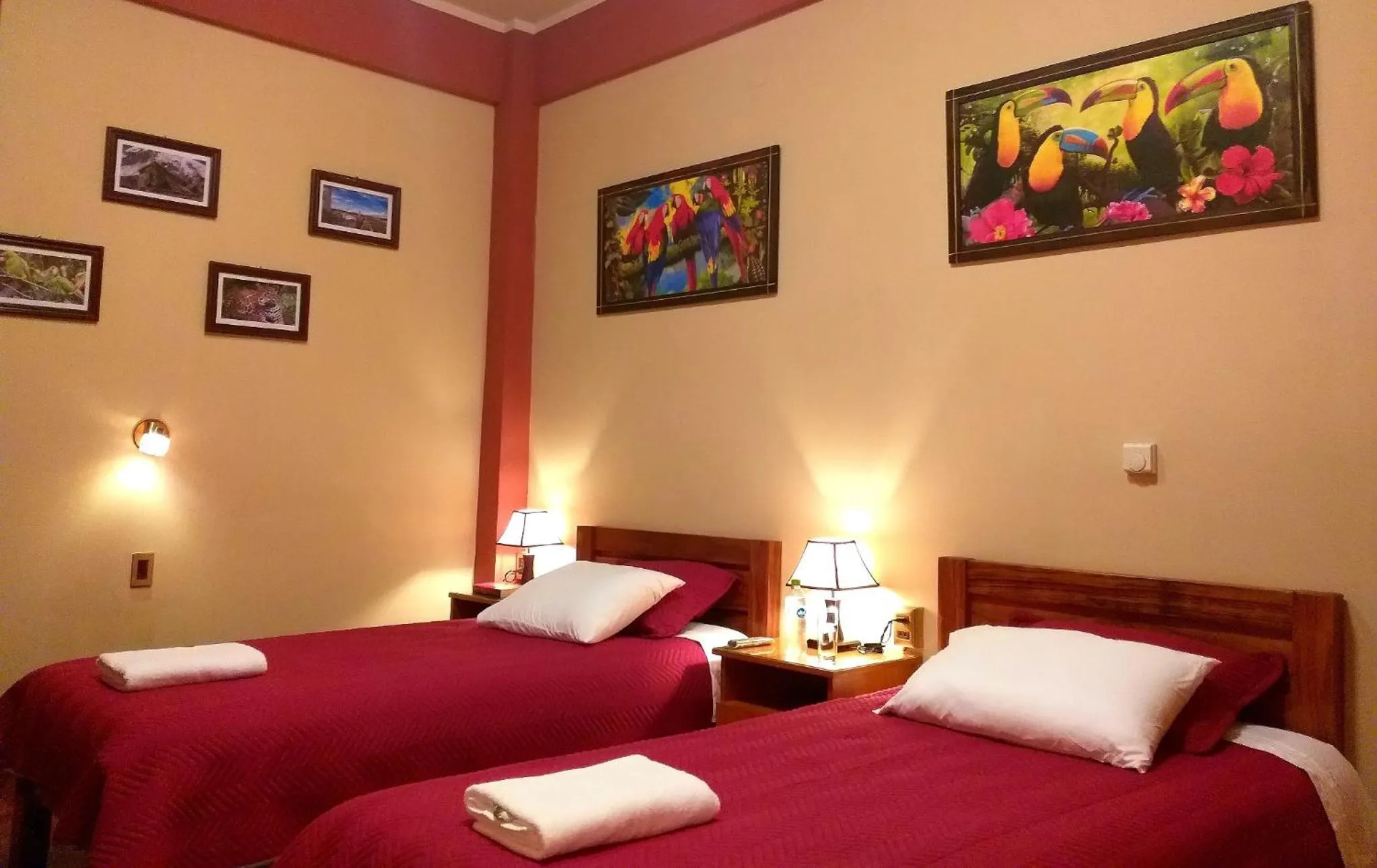 Bed in Hostal Cagnapa Restobar